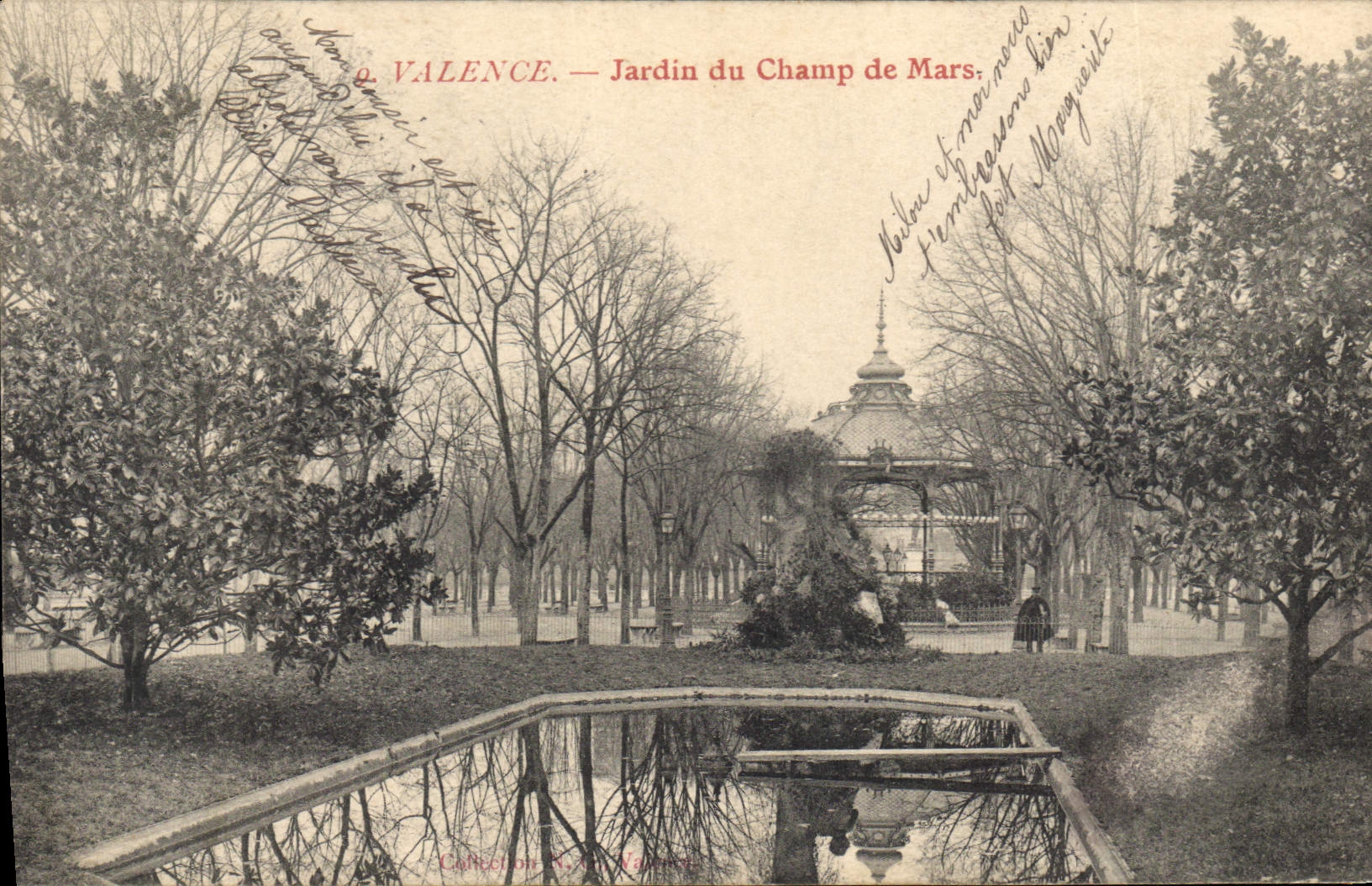 CPA Valence jardin du Champ de Mars 