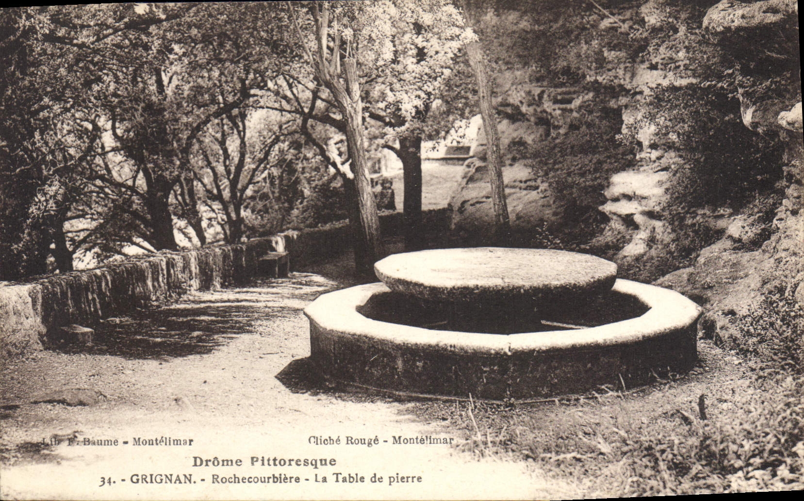 CPA Drome Pittoresque Grignan Rochecourbiere La Table de pierre 