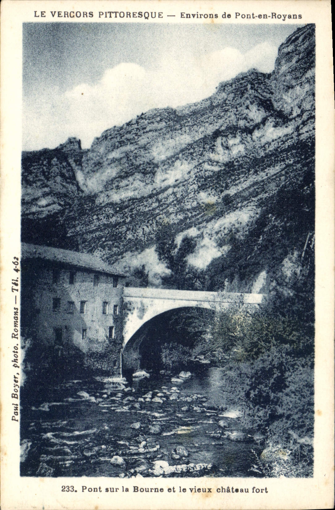CPA pont sur la bourne el le vieux chateau fort