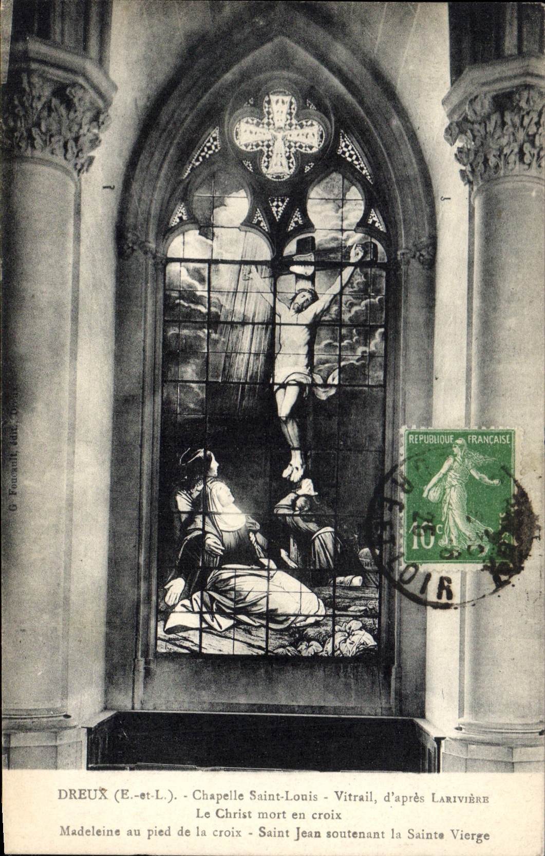 CPA Dreux Chapelle Saint Louis Vitrail Le Christ mort en croix