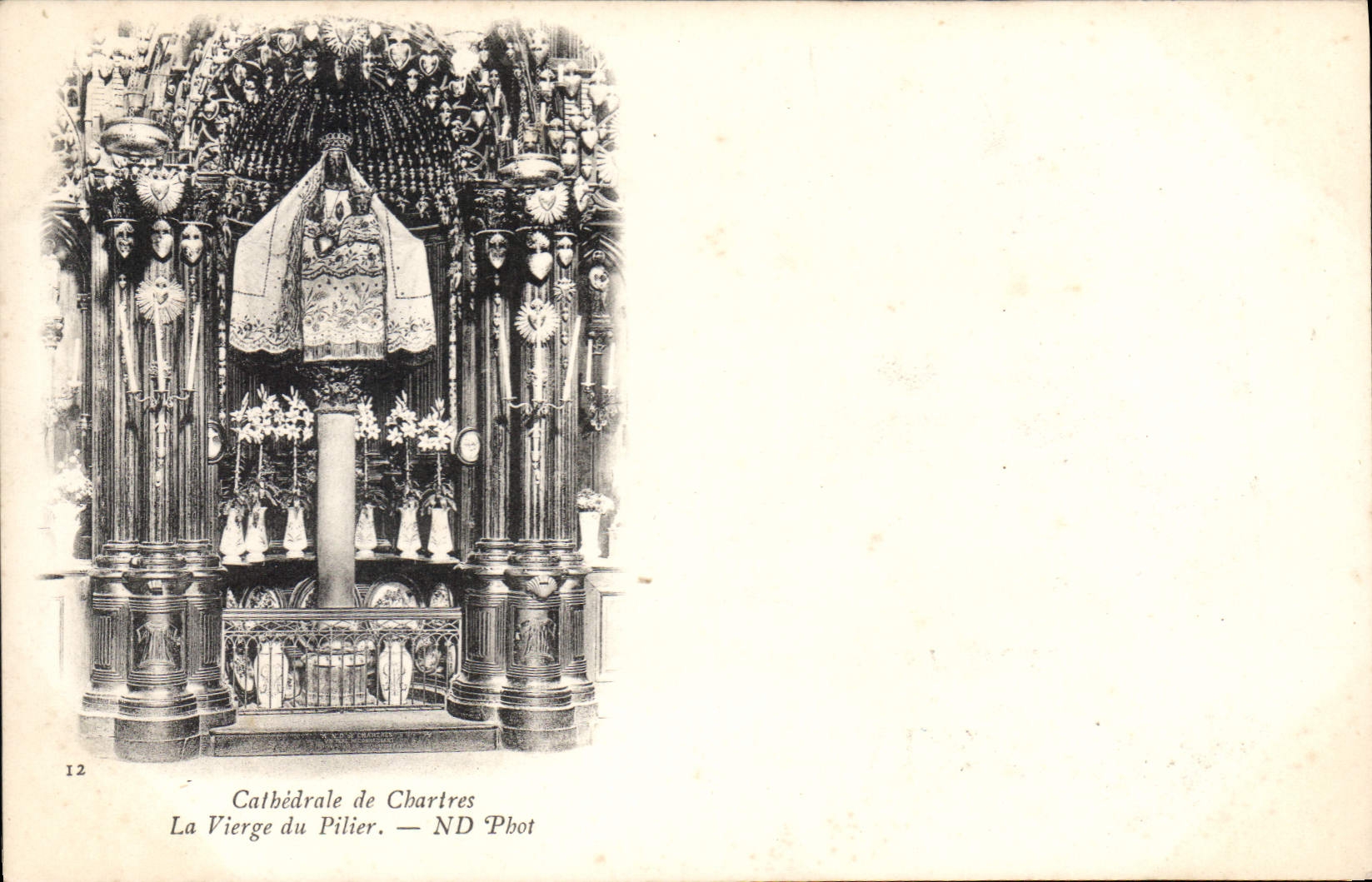 CPA Chartres Cathedrale de Chartres La Vierge de Pilier