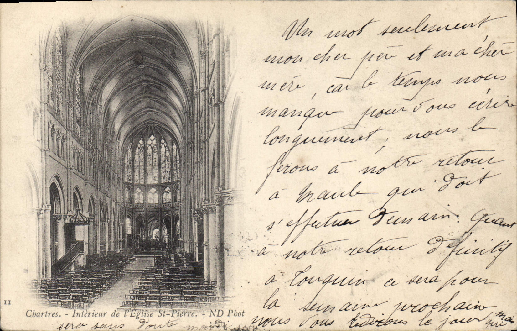 CPA Chartres Interieur de l'Eglise St Pierre