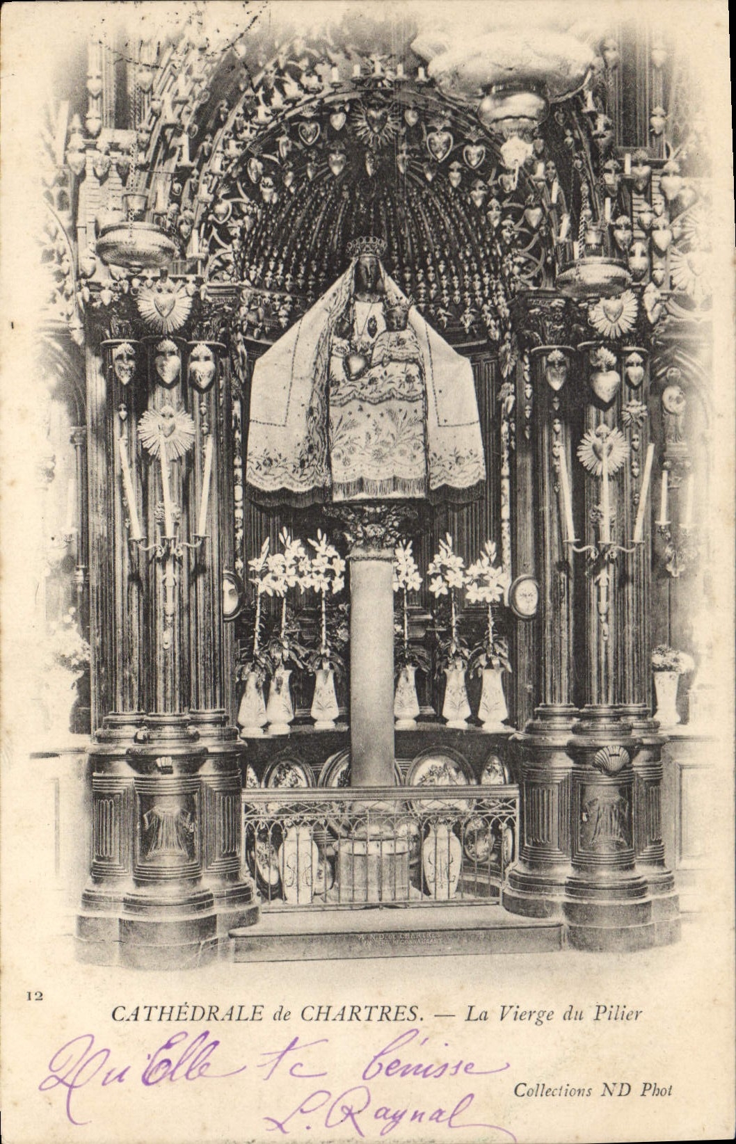 CPA Chartres Cathedrale de Chartres La Vierge du Pilier