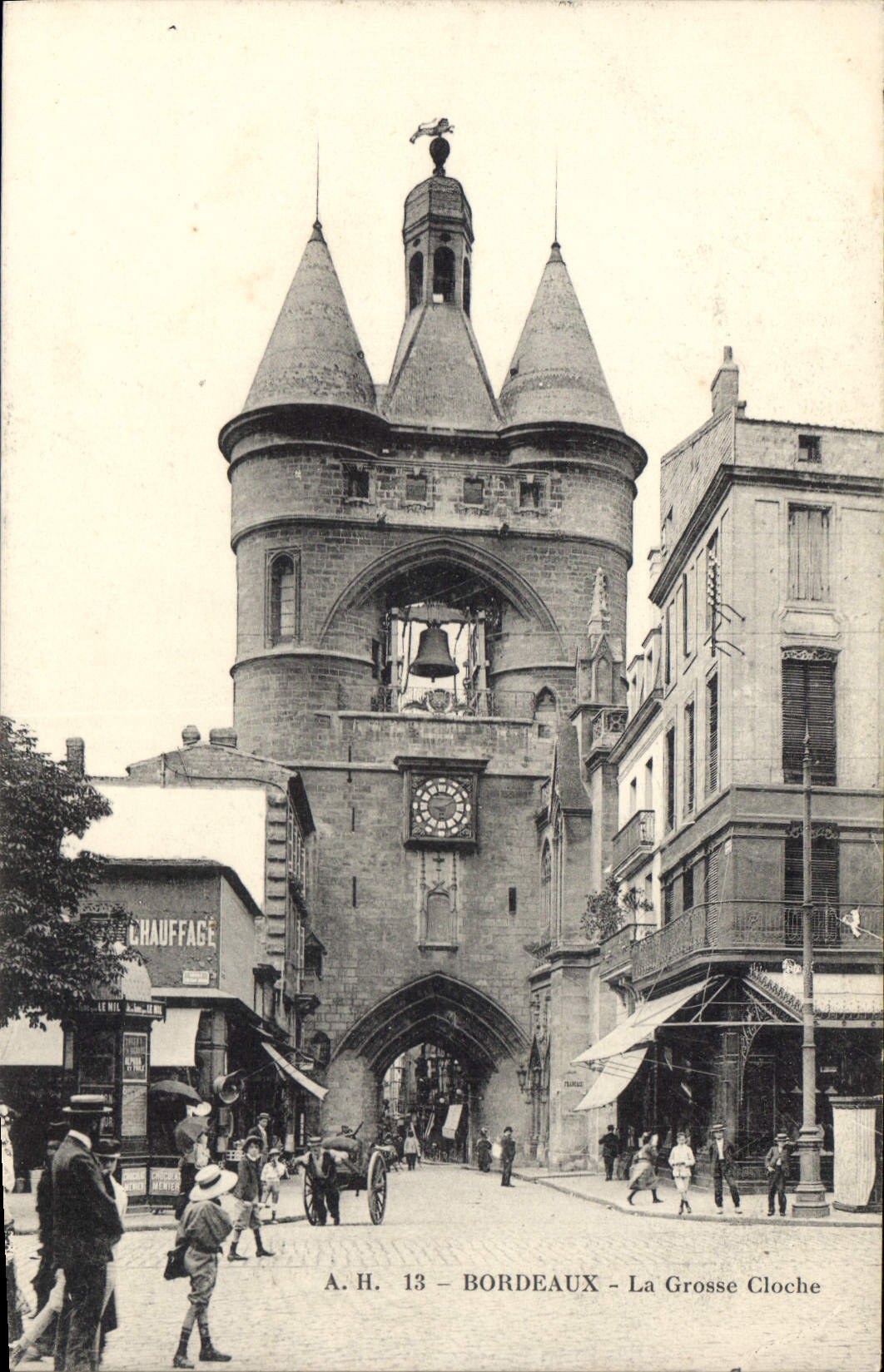 CPA Bordeaux La Grosse Cloche