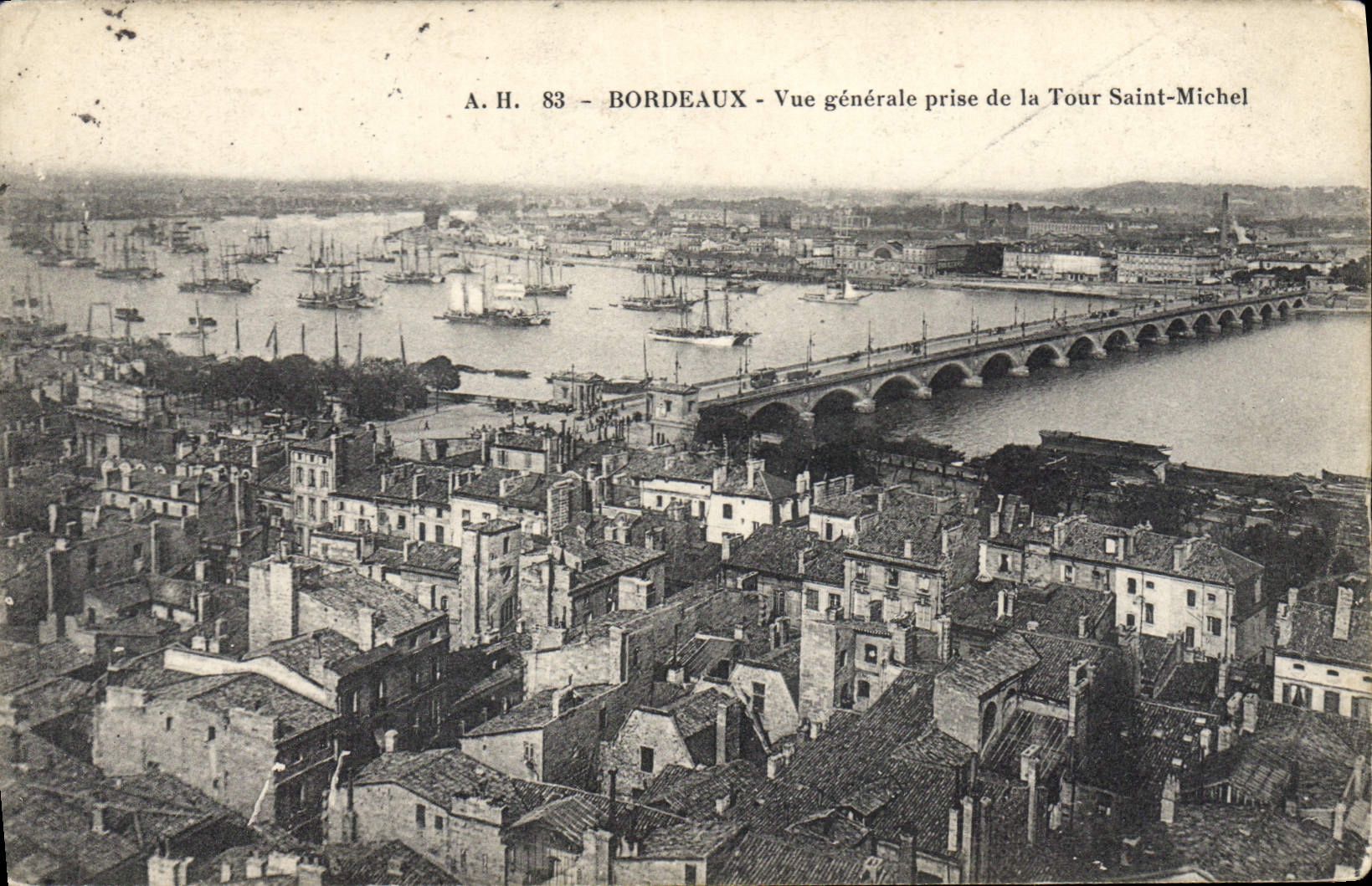 CPA Bordeaux Vue generale prise de la Tour Saint Michel