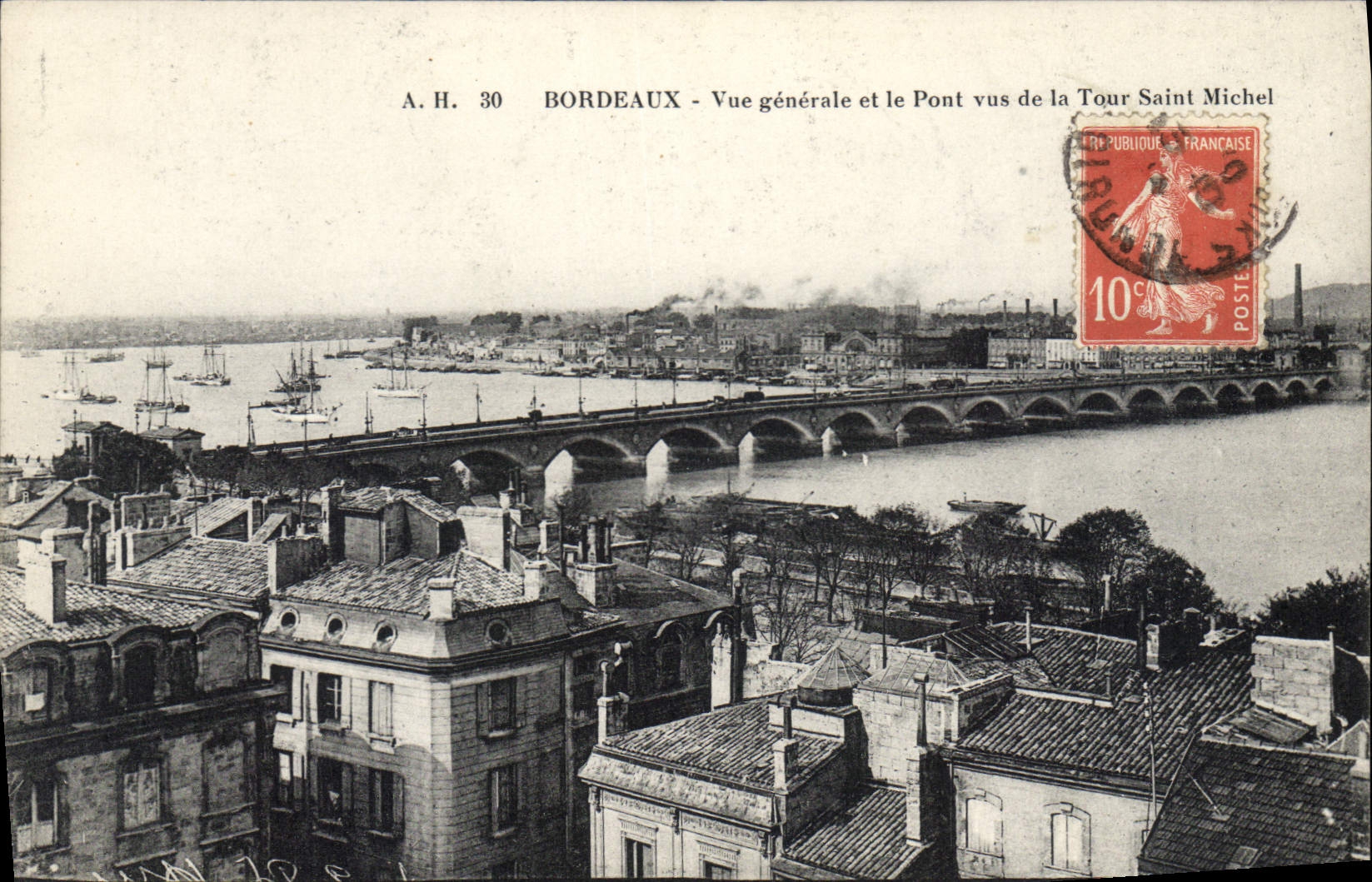 CPA Bordeaux Vue generale et le Pont vus de la Tour Saint Michel