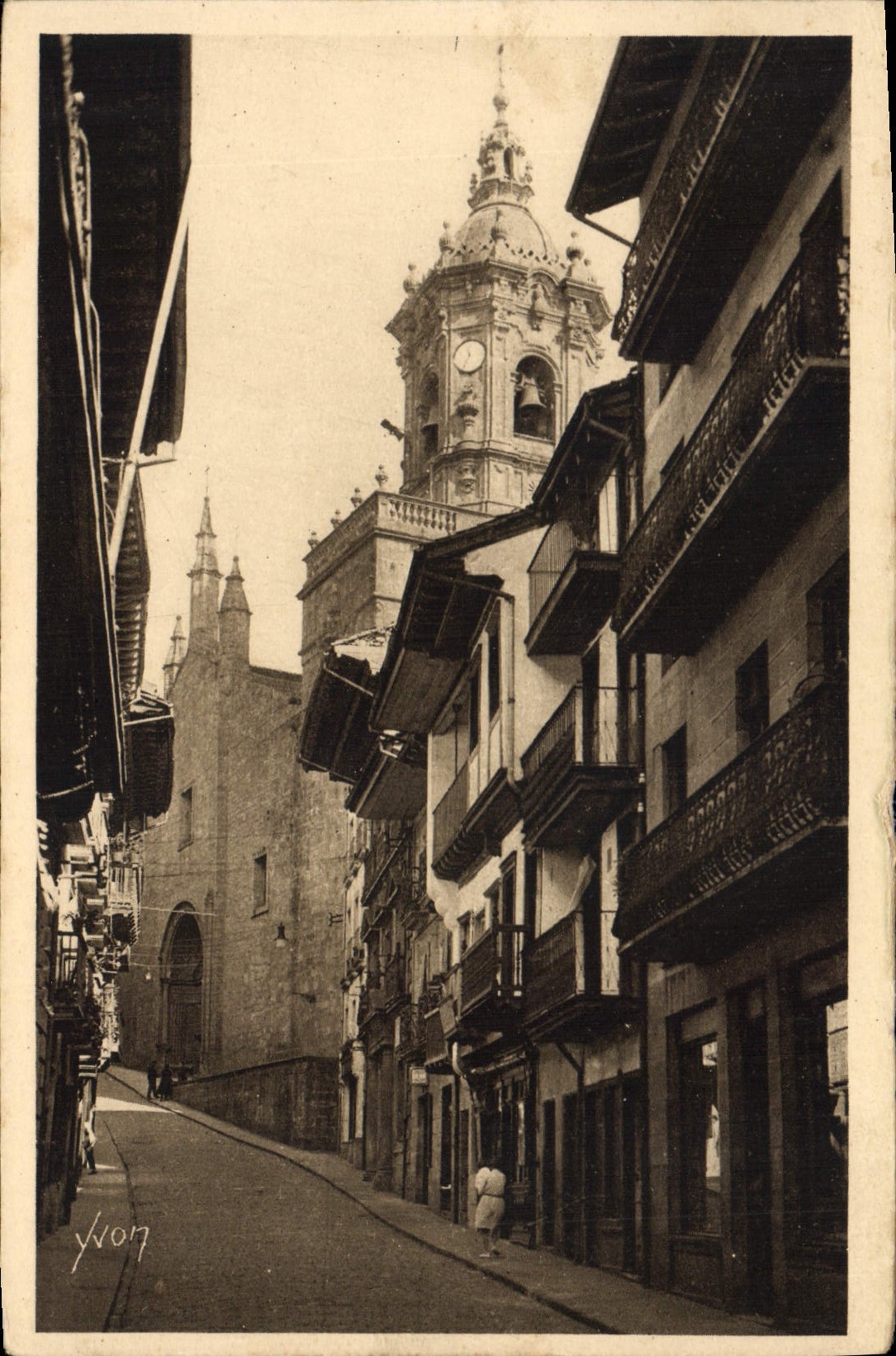 CPA Hendaye Fontarabie La Calle Mayor