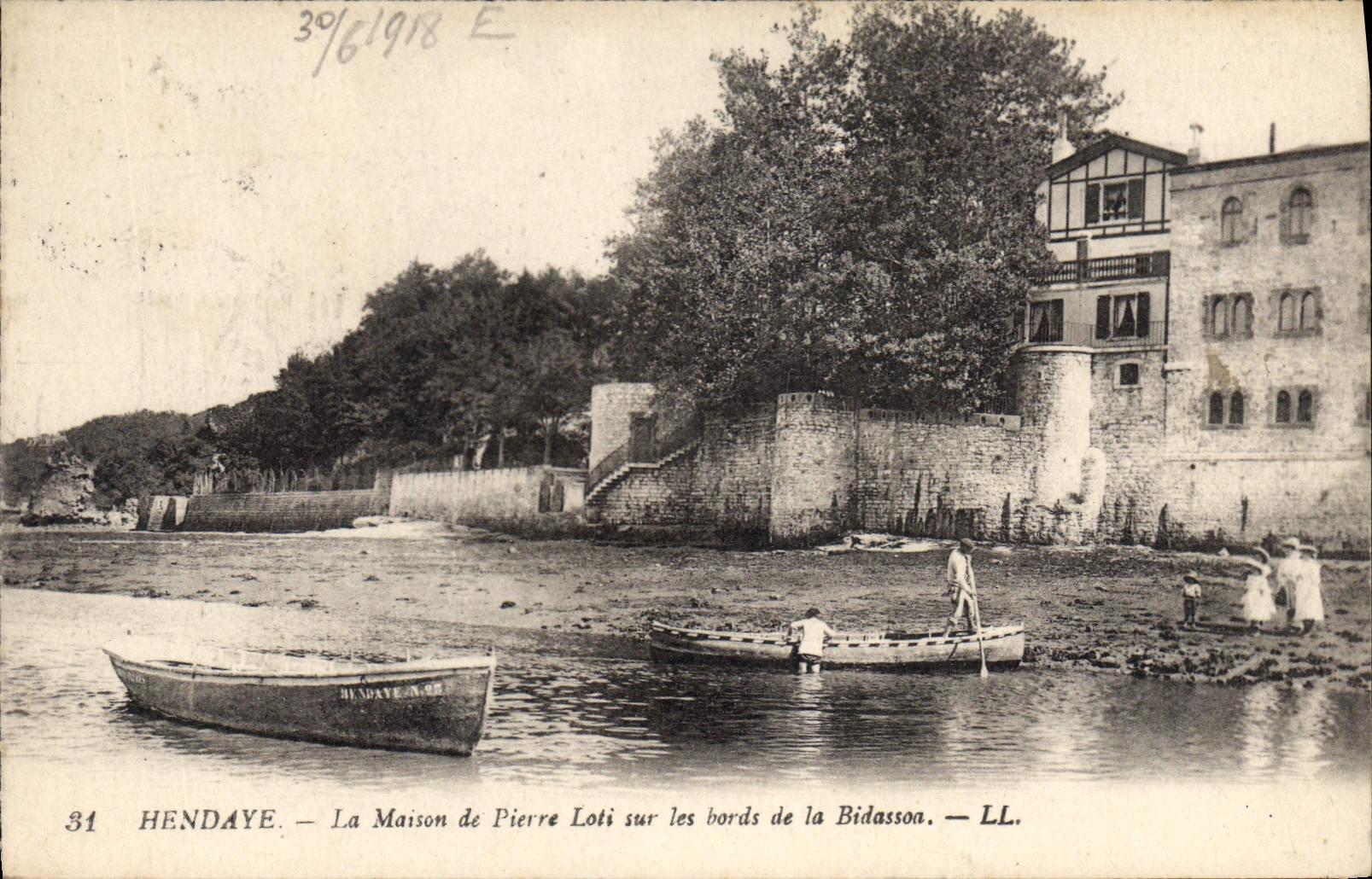 CPA Hendaye La Maison de Pierre Loti sur les Bords de la Bidasson
