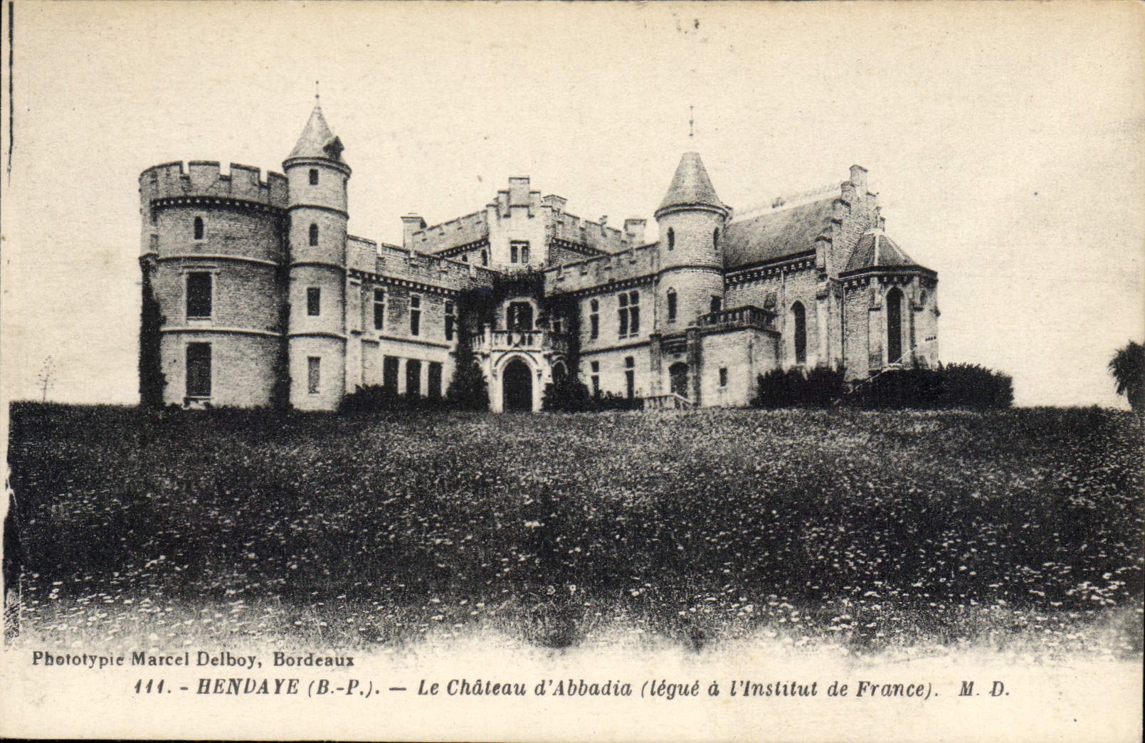 CPA Hendaye Le Chateau d'Abbadia(legue a l'intitut de France)