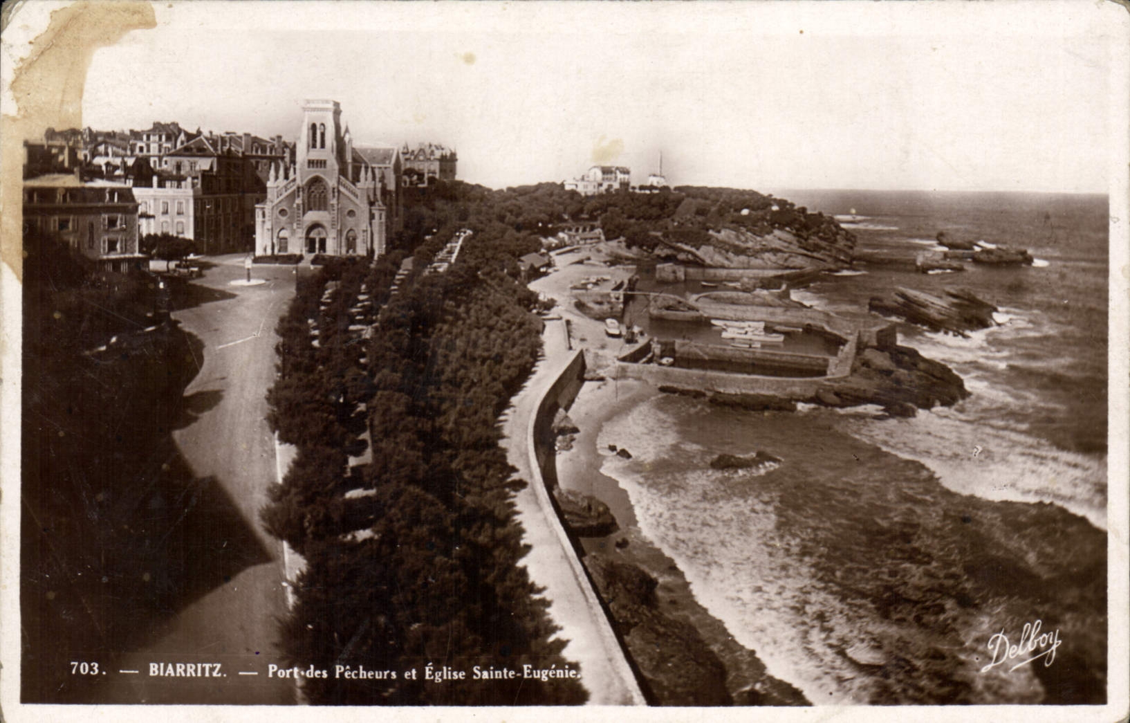 CPA Biarritz Port Pecheurs et Eglise Sainte Eugenie