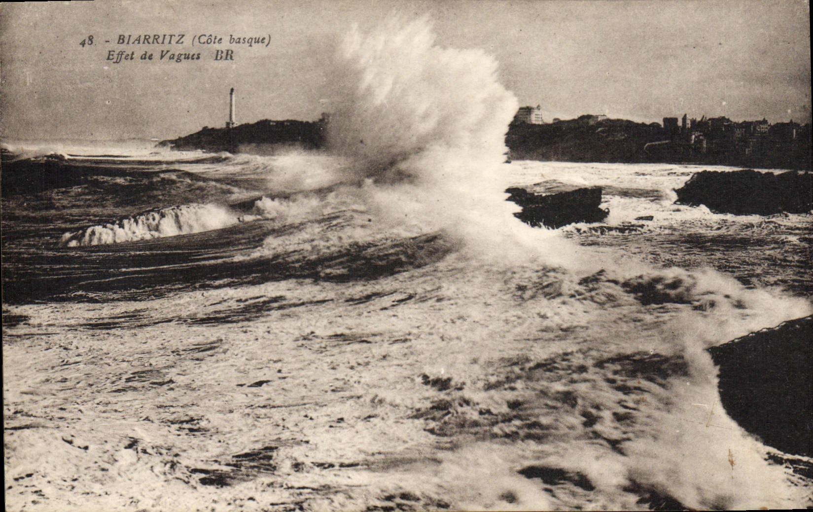 CPA Biarritz (Cote basque) Effet de Vagues