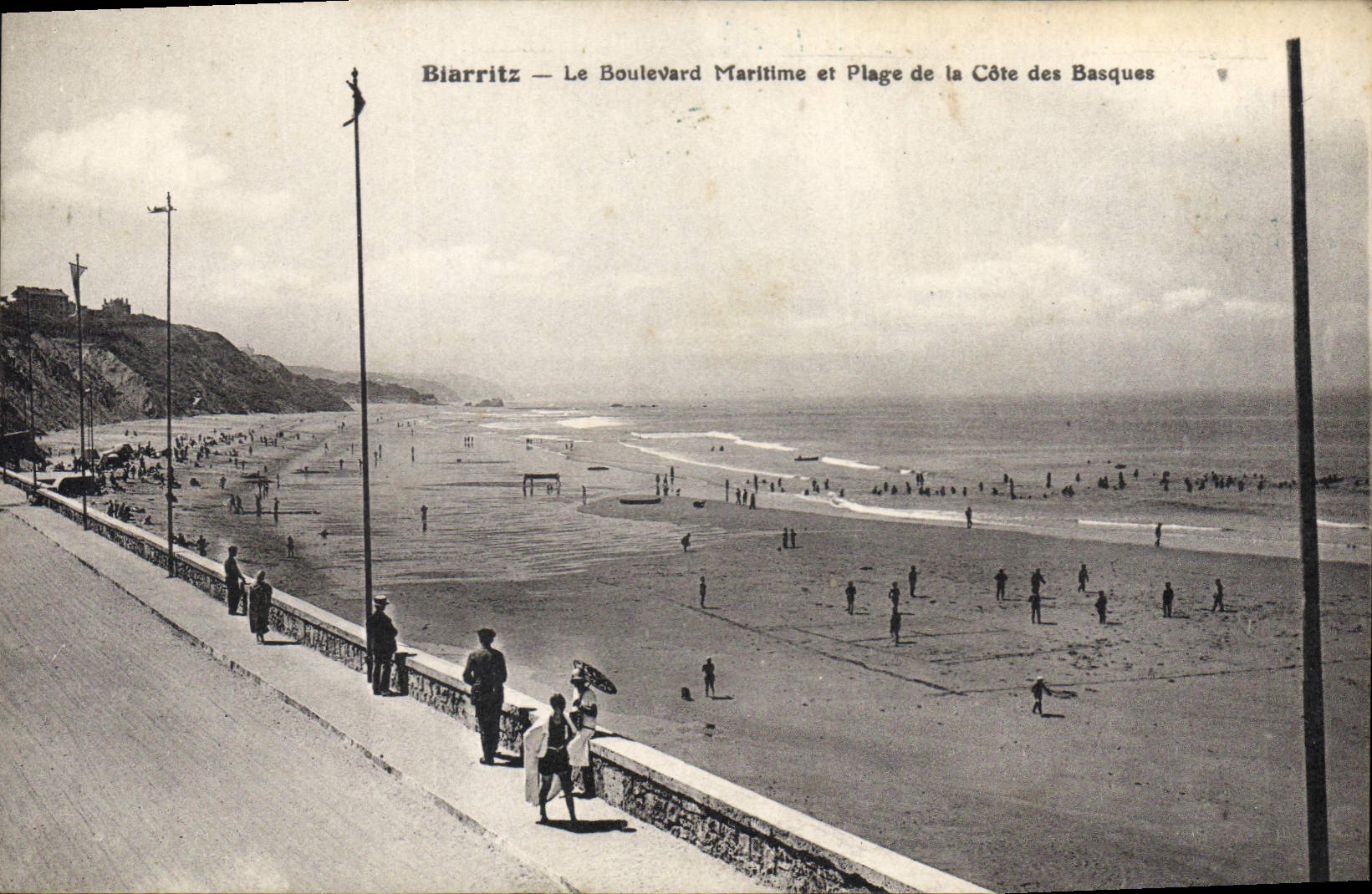 CPA Biarritz Le Boulevard Maritime et Plage de la Cote des Basques