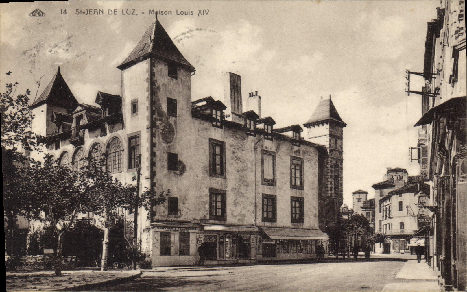 CPA Saint Jean de Luz Maison Louis XIV