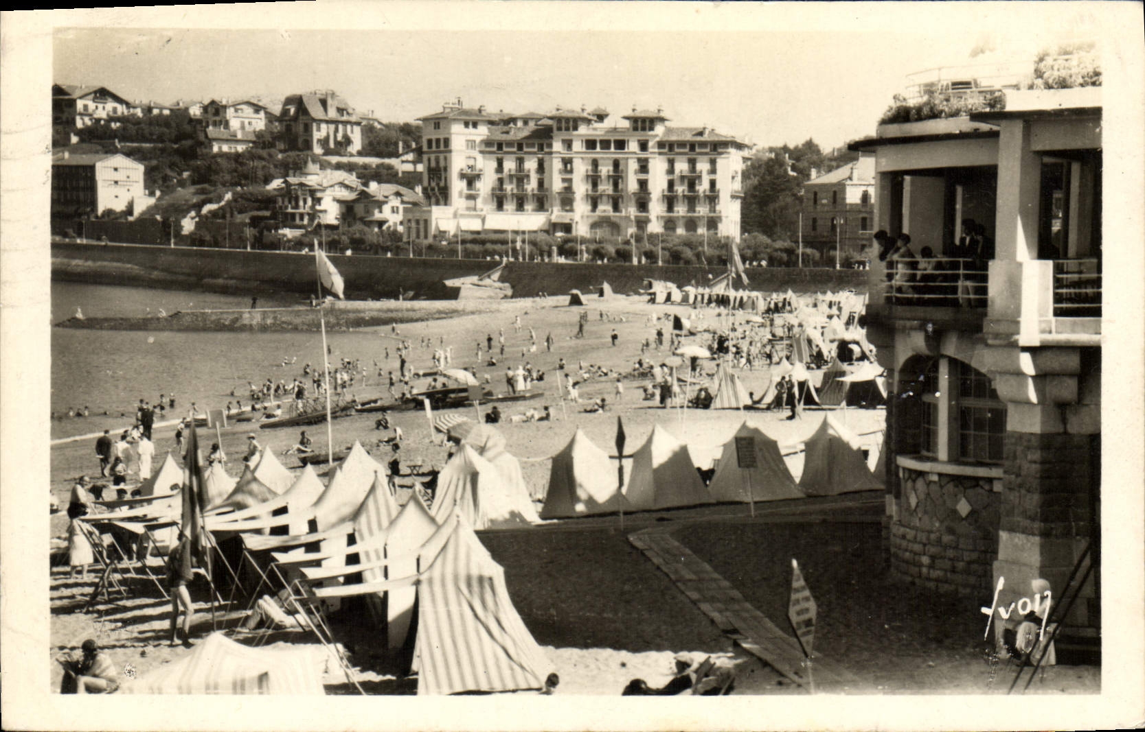 CPM Saint Jean de Luz Cote Basque La Plage