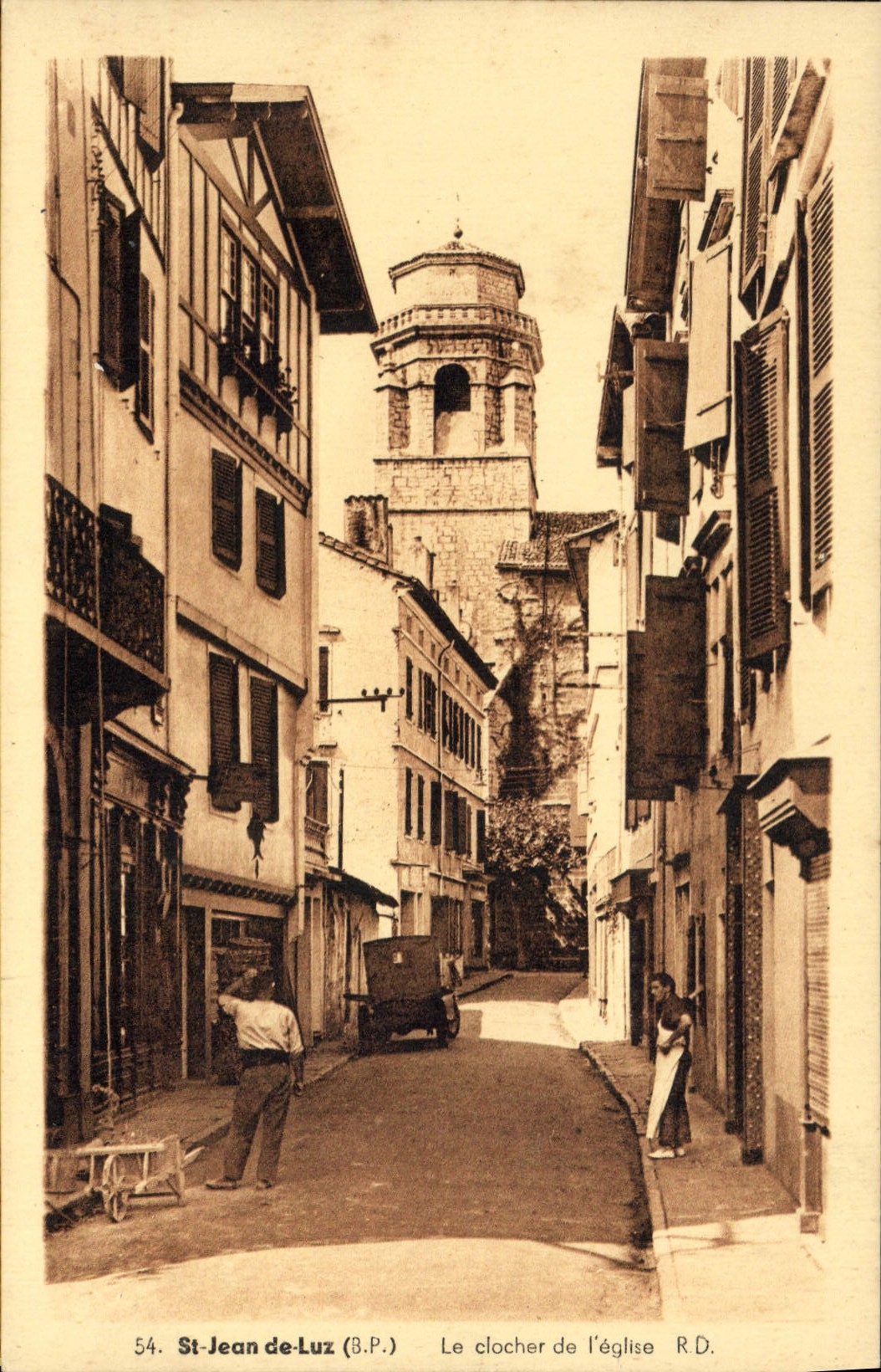 CPA Saint Jean de Luz Le clocher de l'Eglise