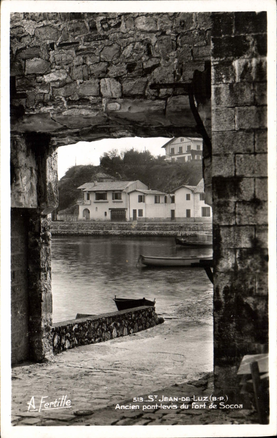 CPM Saint Jean de Luz Ancien pont levis du fort de Socoa