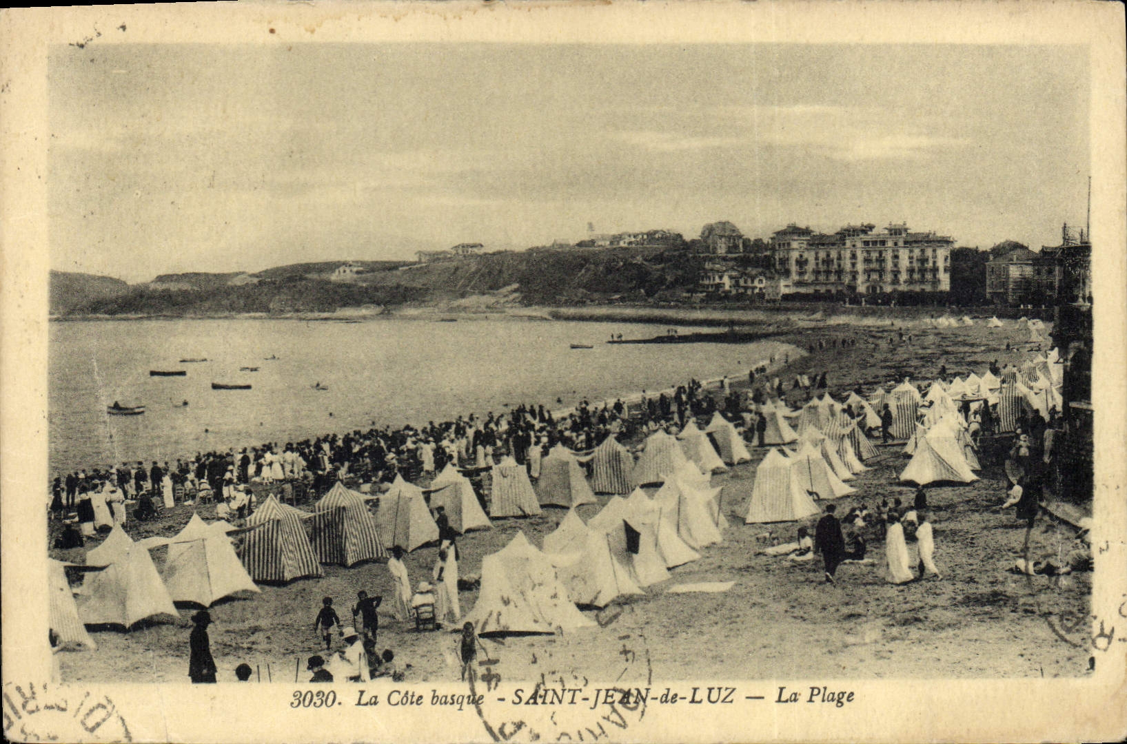 CPA Saint Jean de Luz La Cote Basque La Plage