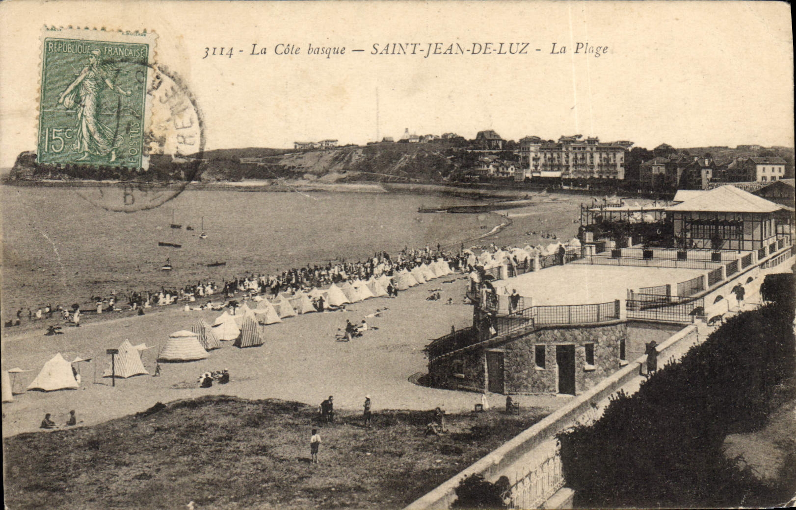 CPA Saint Jean de Luz La Cote Basque La Plage