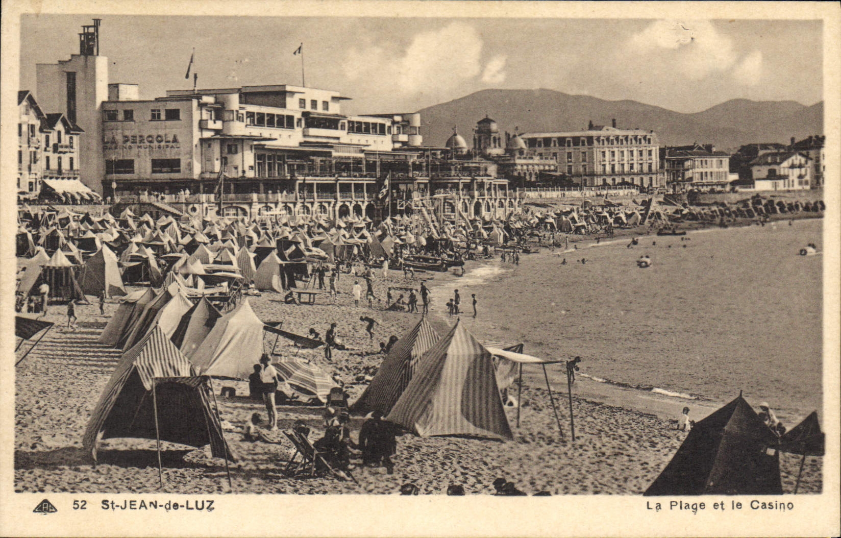 CPA Saint Jean de Luz La Plage et le Casino