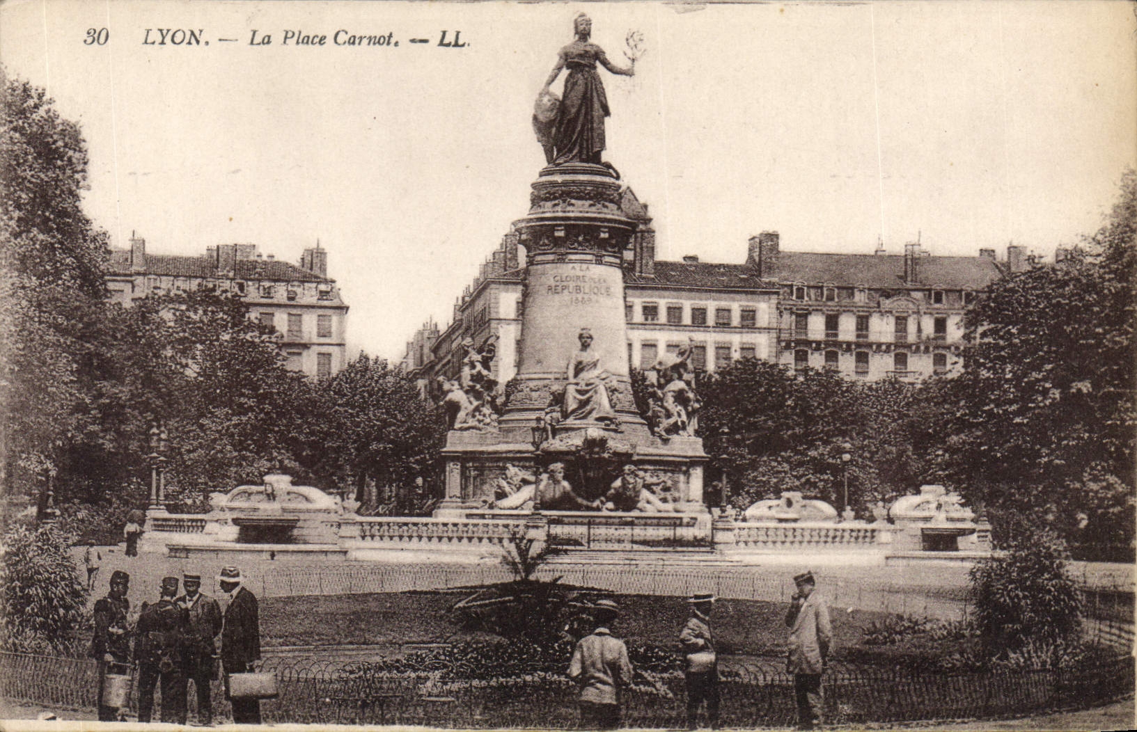 CPA Lyon La Place Carnot