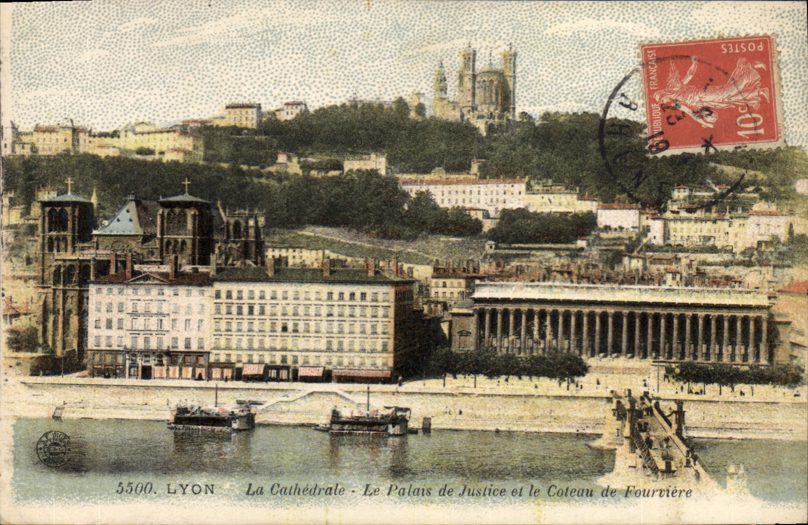 CPA Lyon La Cathedrale La Palais de Justice et le Coteau de Fourviere