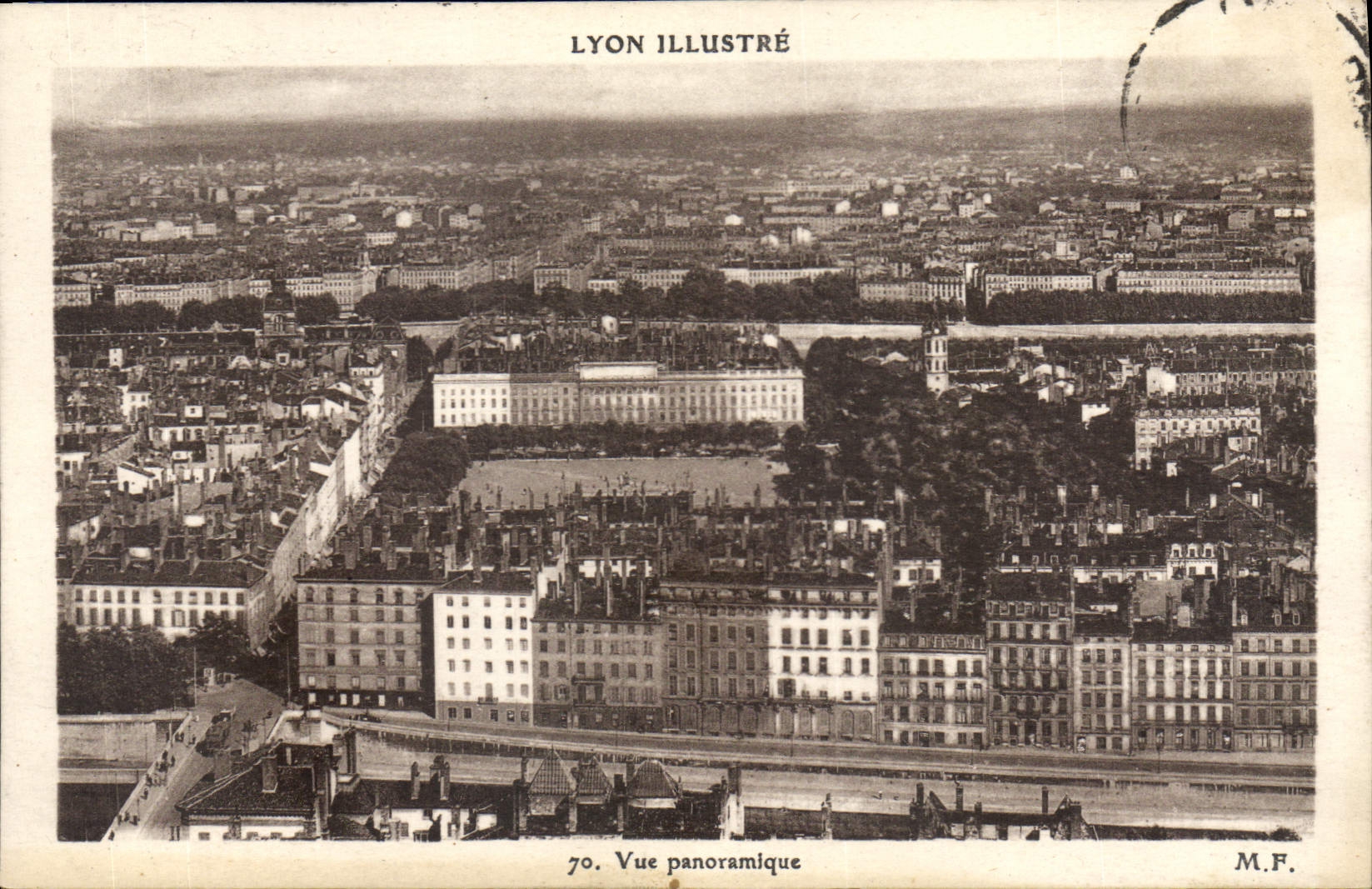CPA Lyon Illustre Vue panoramique