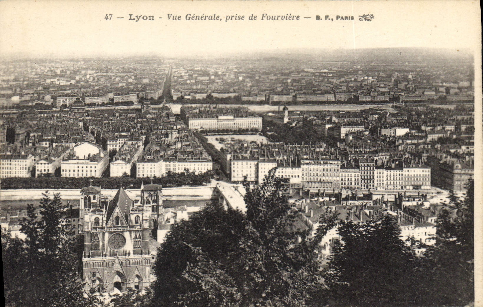 CPA Lyon Vue Generale prise de Fourviere