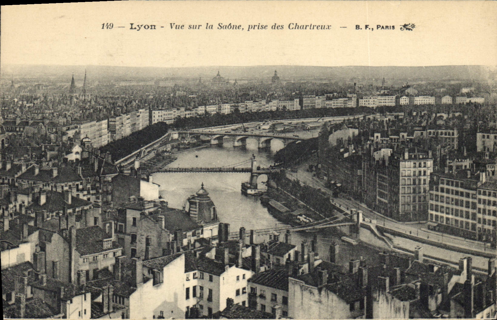 CPA Lyon Vue sur la Saone prise des Chartreux