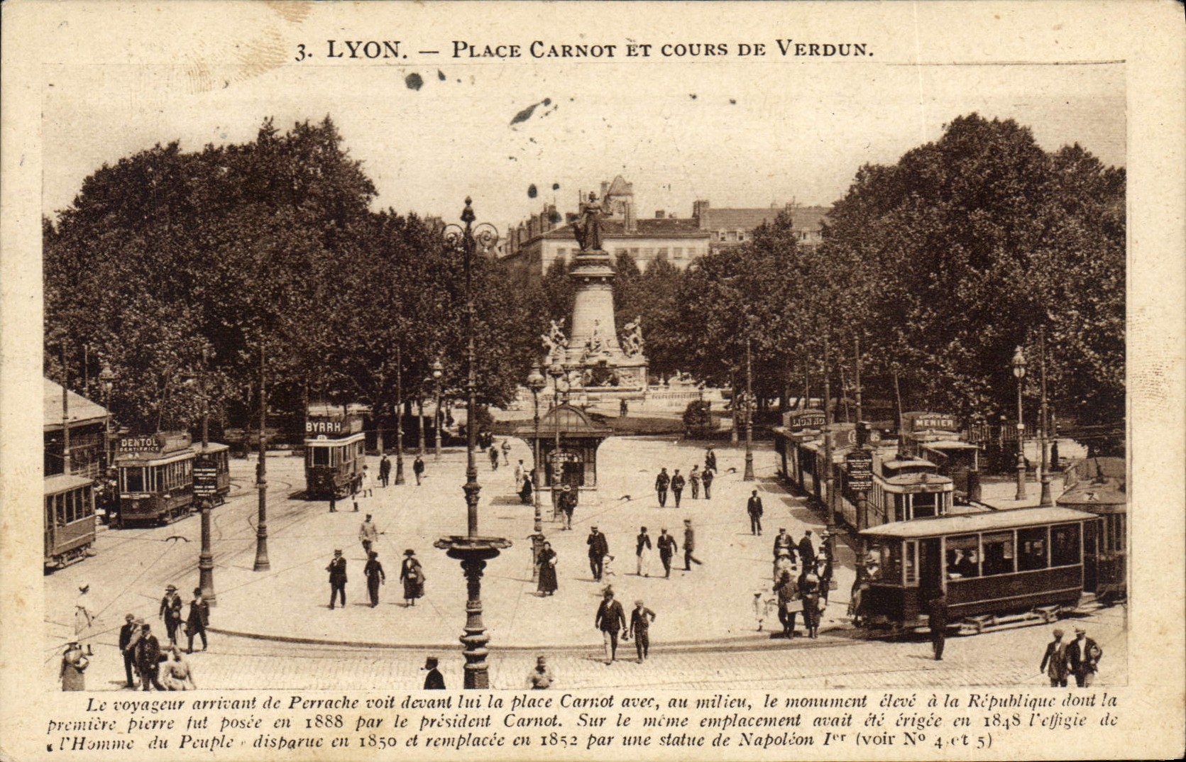 CPA Lyon Place Carnot et Cours de Verdun Tramway