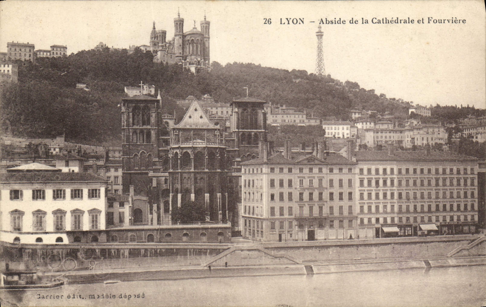 CPA Lyon Abside de la Cathedrale et Fourviere