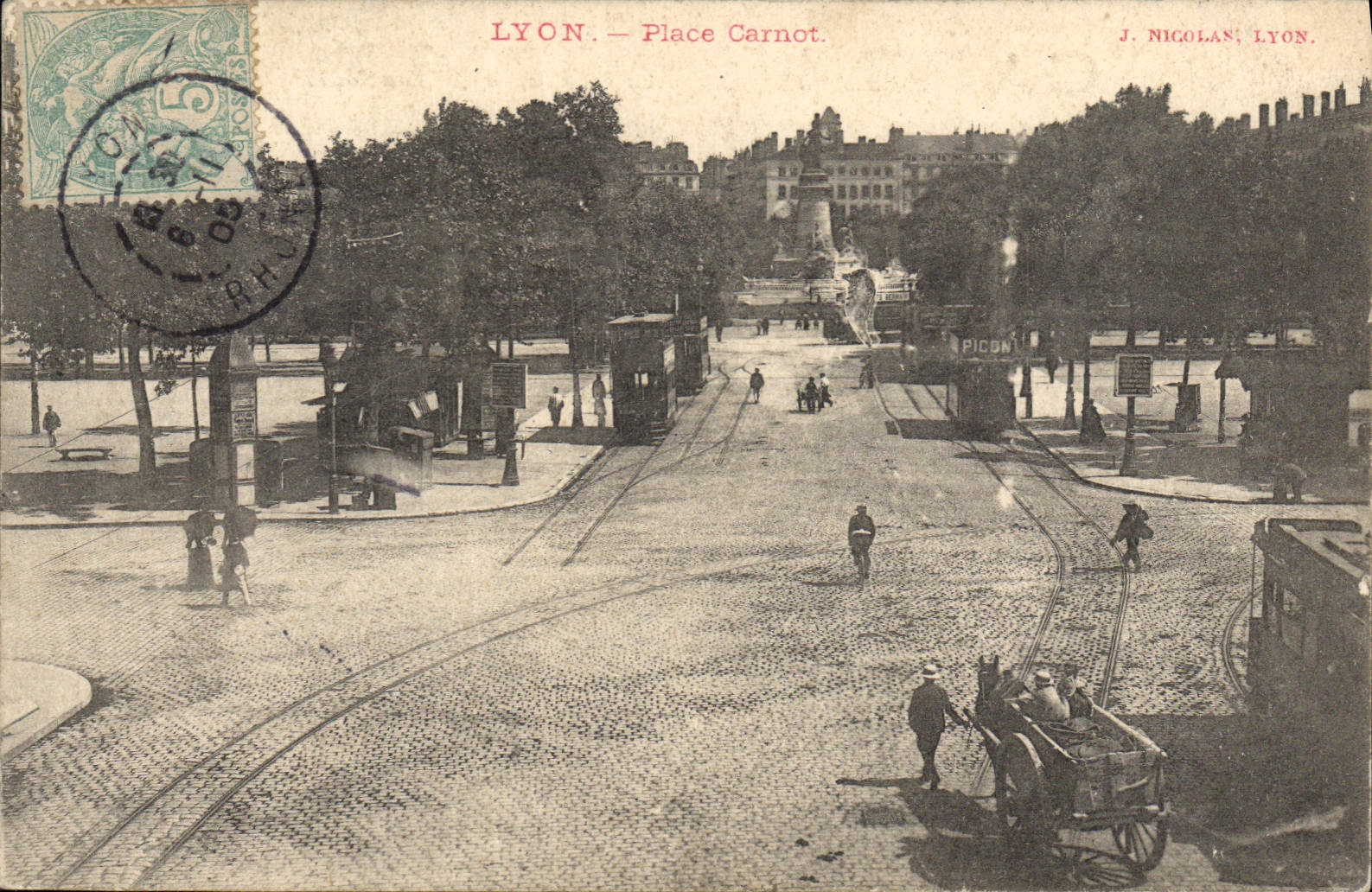 CPA Lyon Place Carnot Tramway