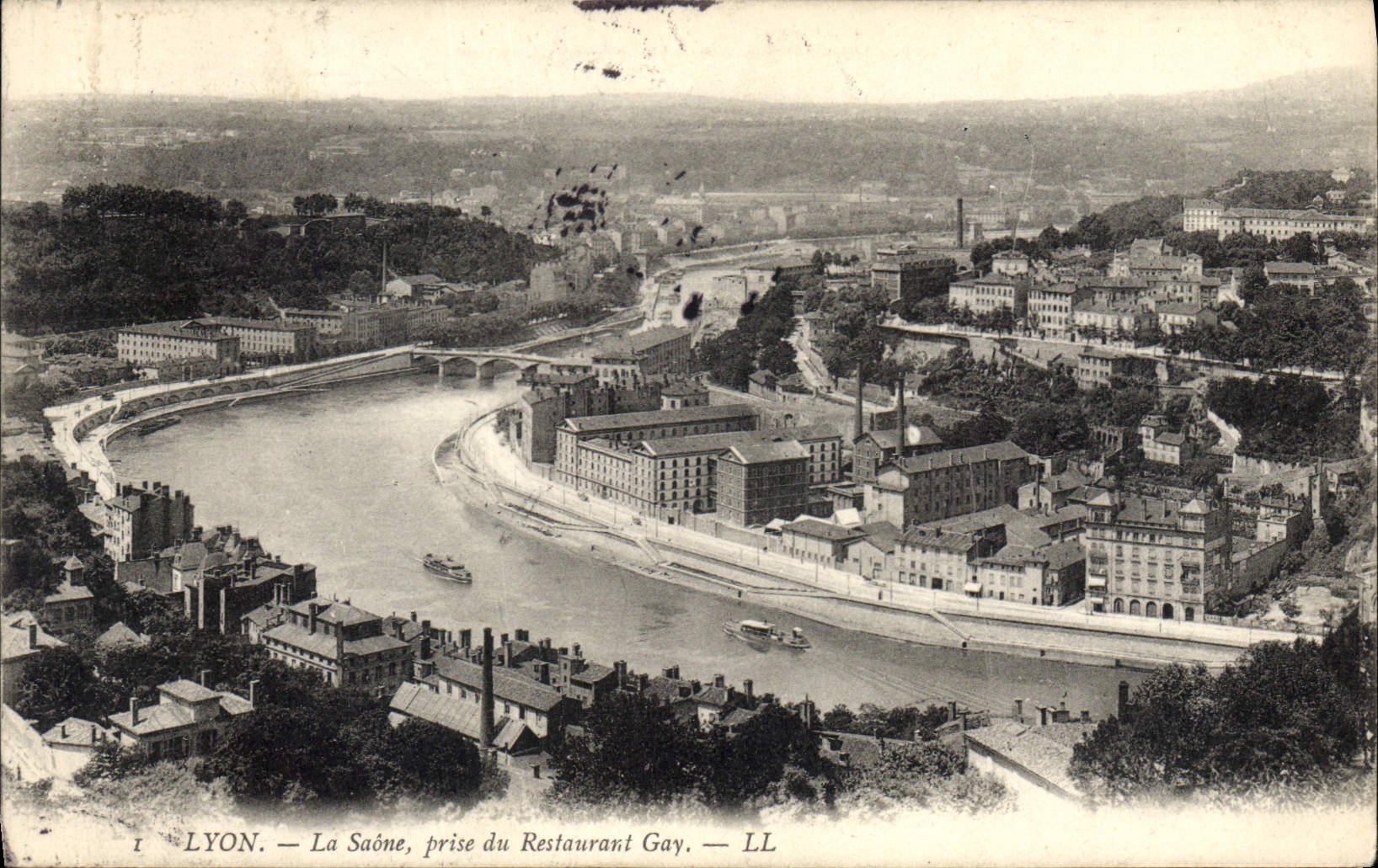 CPA Lyon La Saone prise du Restaurant Gay