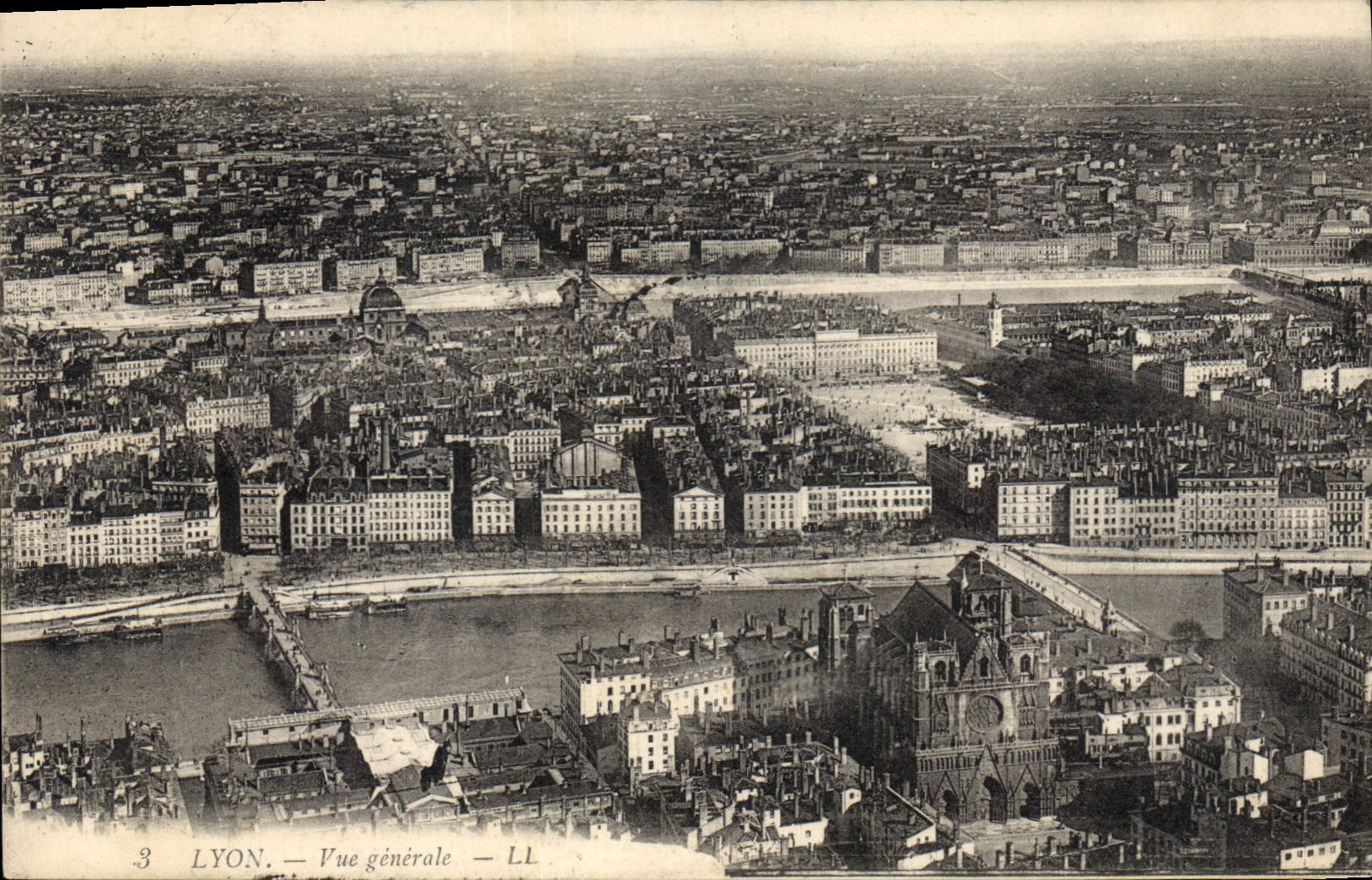 CPA Lyon Vue generale