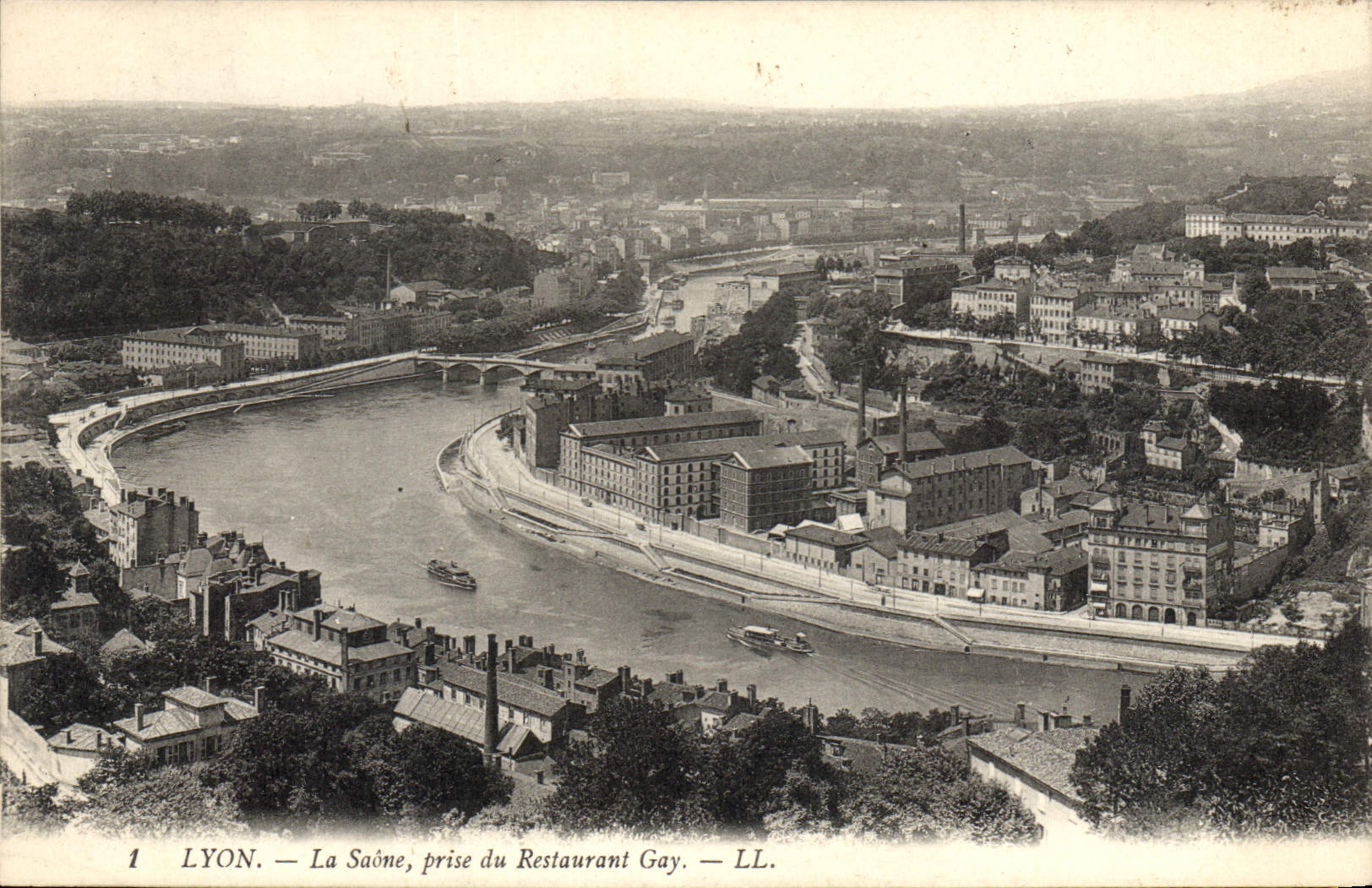 CPA Lyon La Saone prise du Restaurant Gay