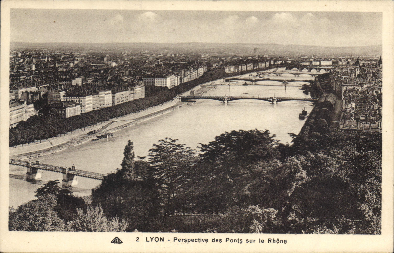 CPA Lyon Perspective des Ponts sur le Rhone