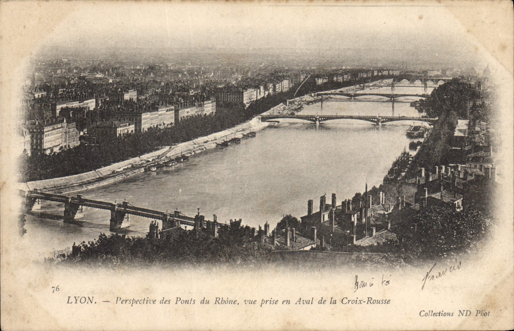 CPA Lyon Perspective des Rhone vue prise en Aval de la Croix Rousse