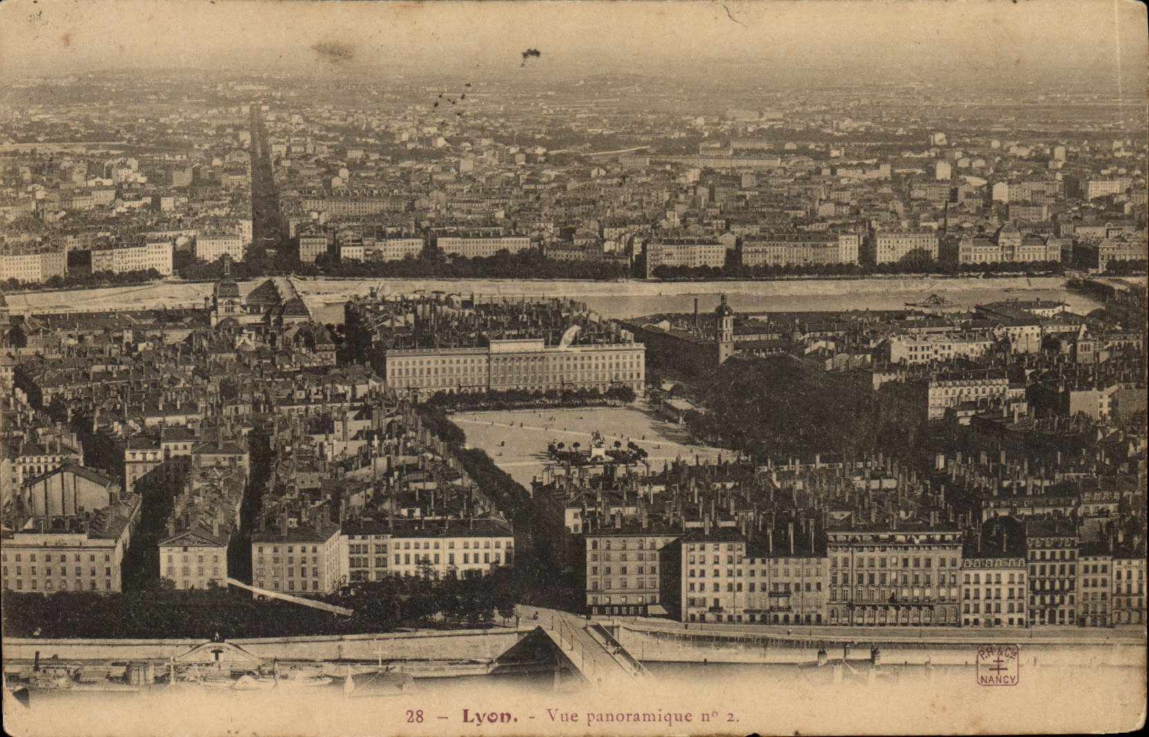 CPA Lyon Vue panoramique
