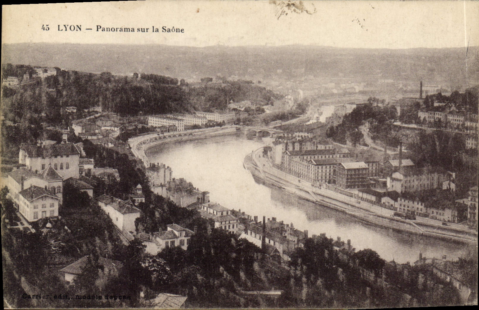 CPA Lyon Panorama sur La Saone