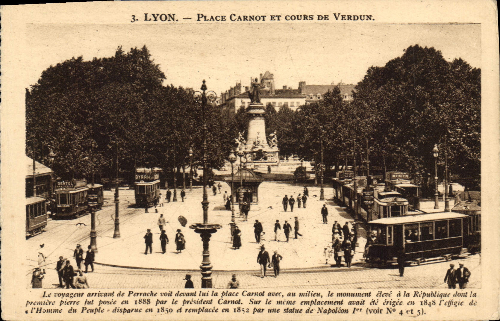 CPA Lyon Place Carnot et cours de Verdun Tramway