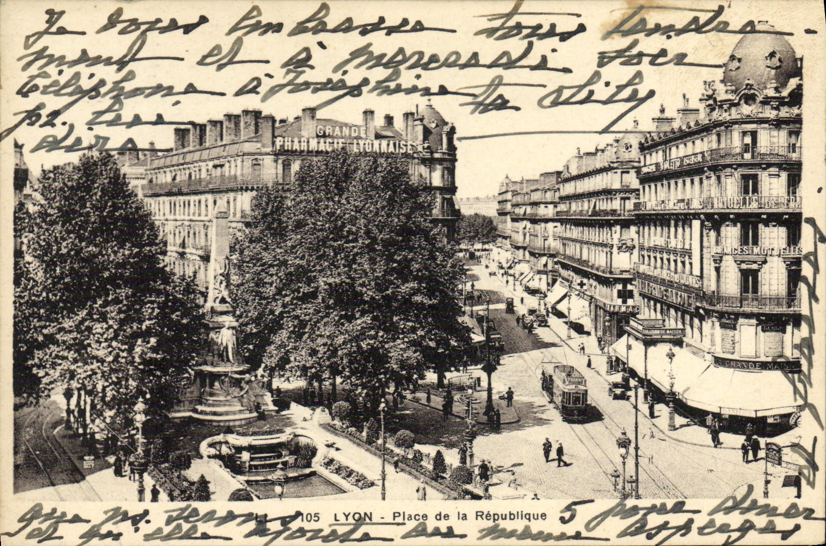 CPA Lyon Place de la Republique