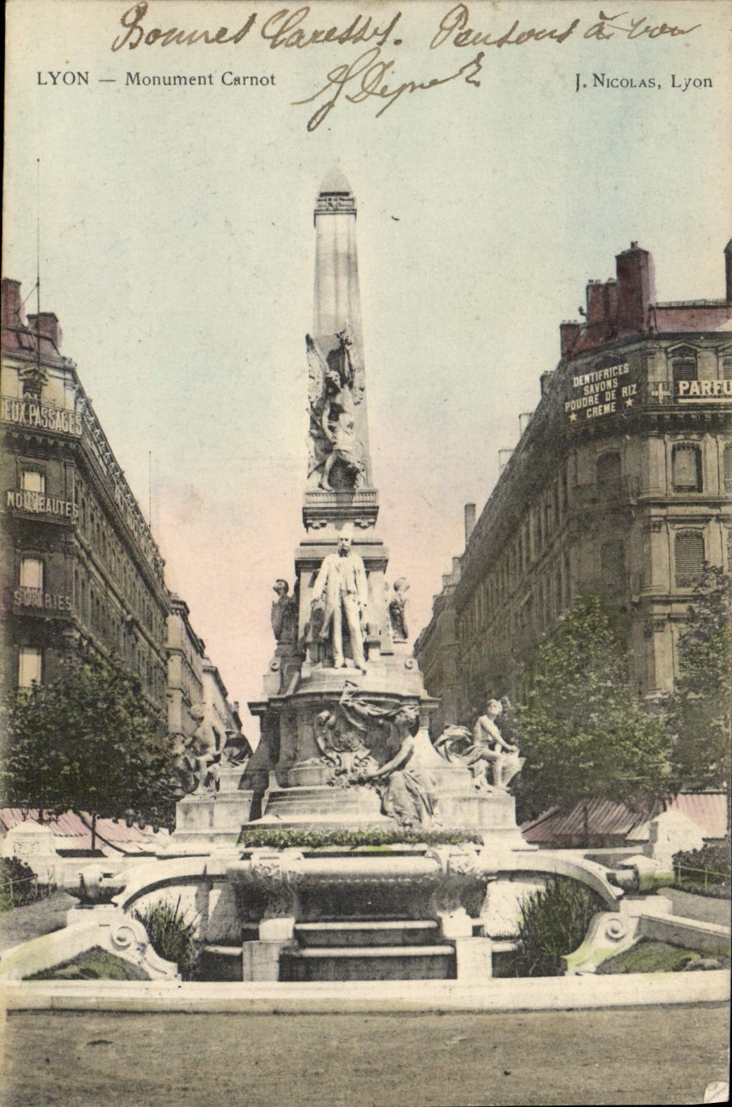 CPA Lyon Monument Carnot 