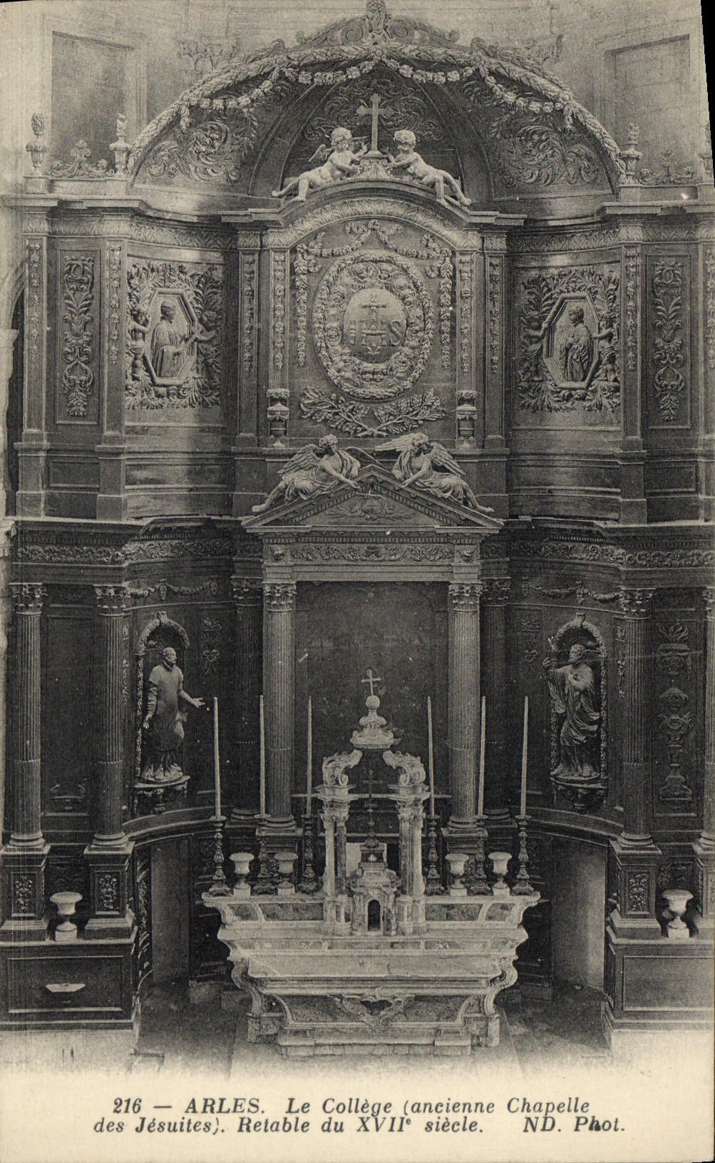 CPA Arles Le College (ancienne Chapelle des Jesuites) Retable