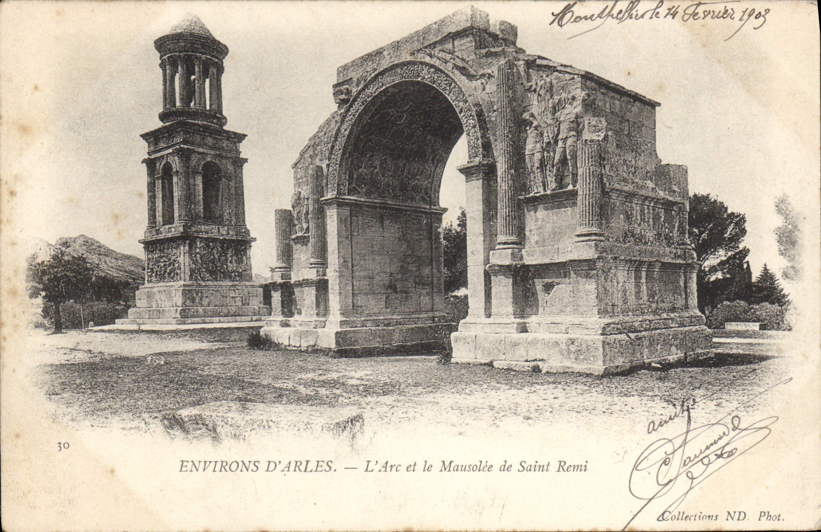 CPA Environ d'Arles L'Arc et le Mausolee de Saint Remi