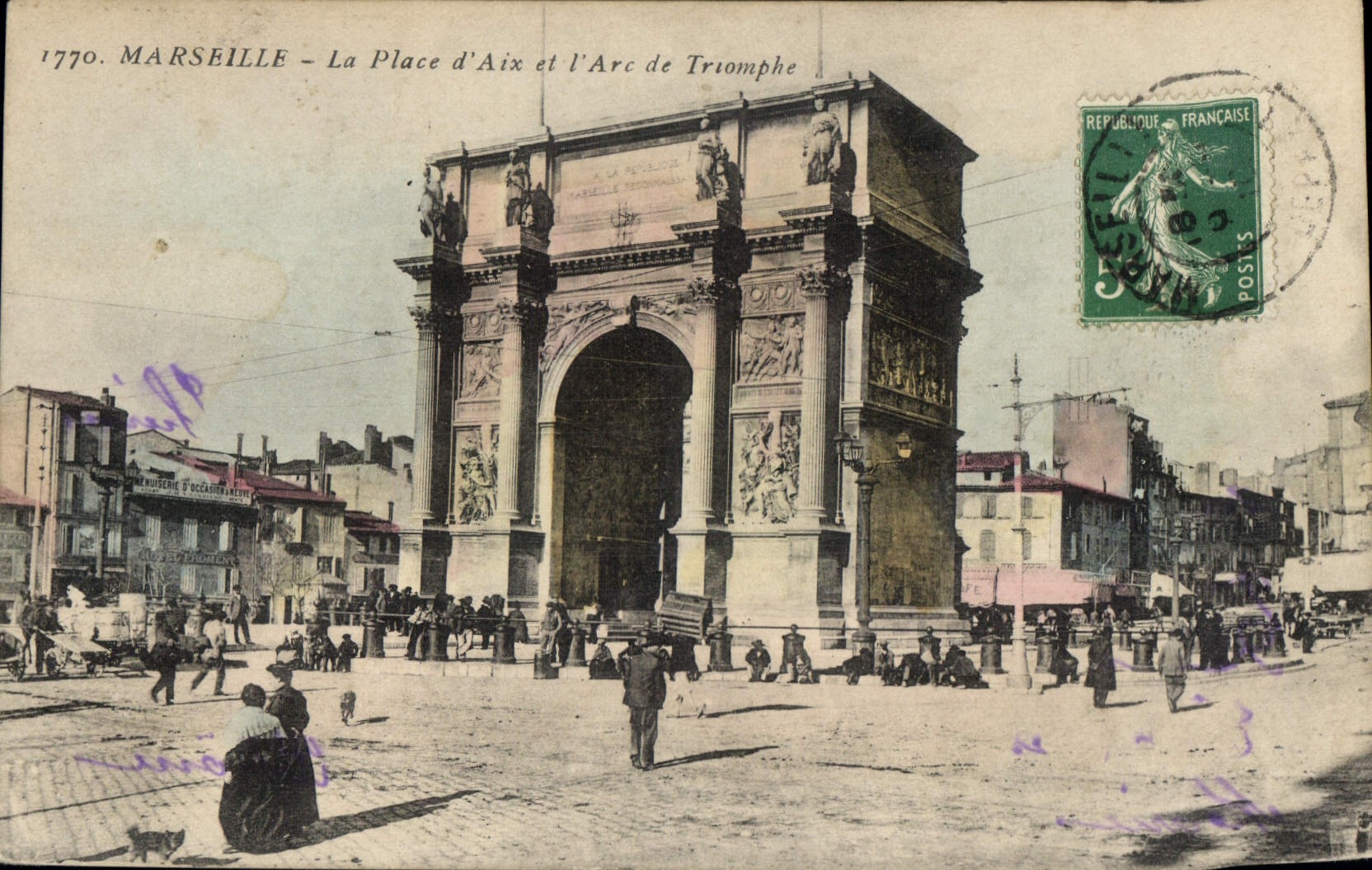 CPA Marseille La Place d'Aix et l'Arc de Triomphe