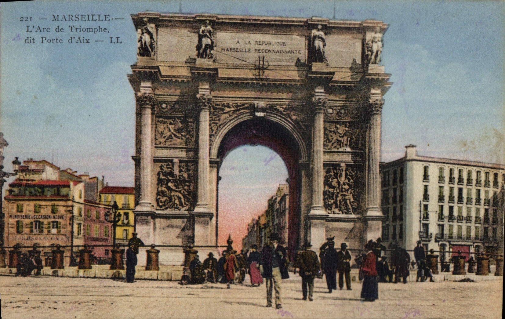 CPA Marseille L'Arc de Triomphe 