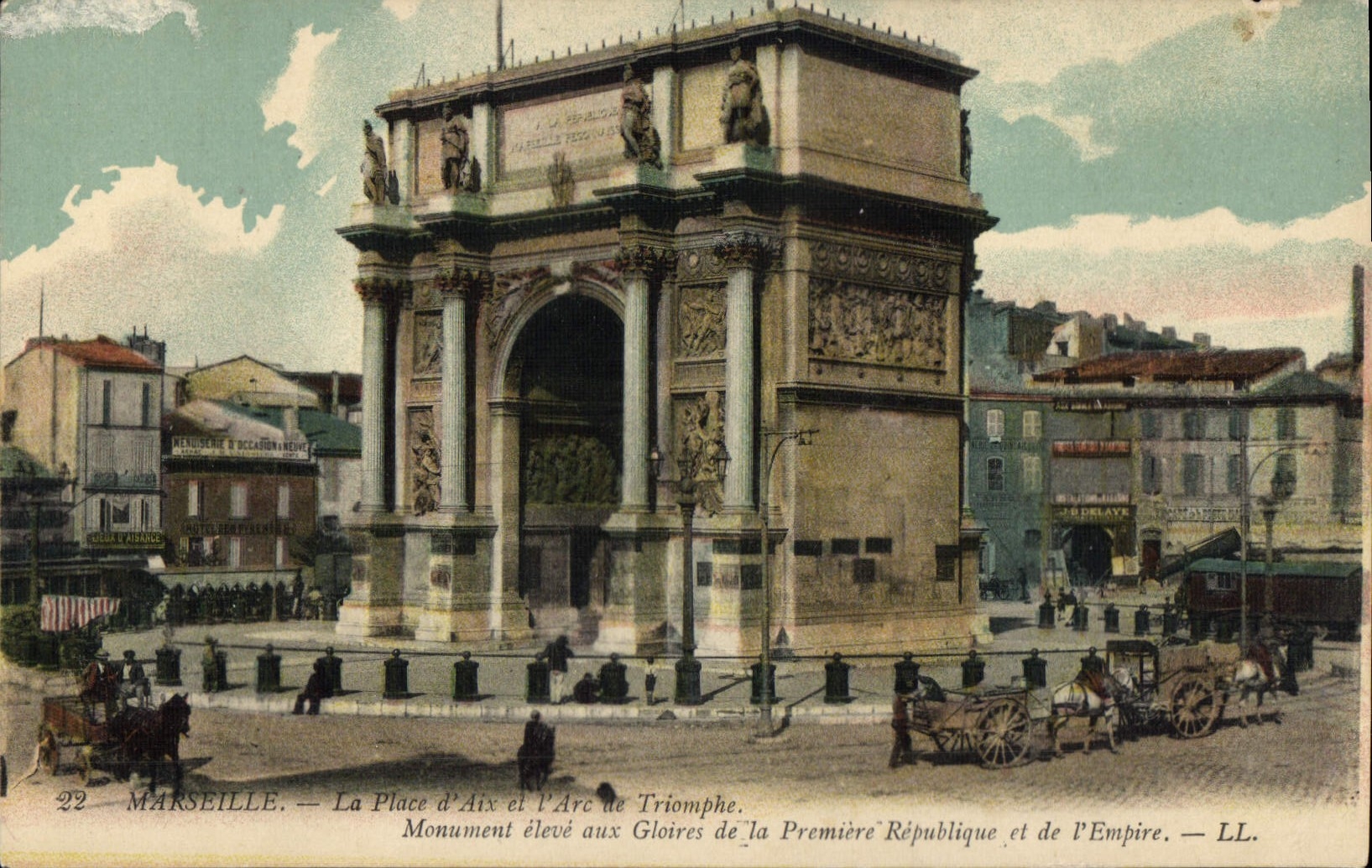 CPA Marseille La Place d'Aix et l'Arc de Triomphe