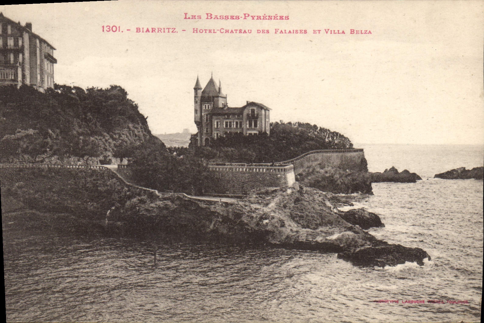 CPA Les Basses Pyrenees Biarritz Hotel Chateau des Palaires et Villa Belza