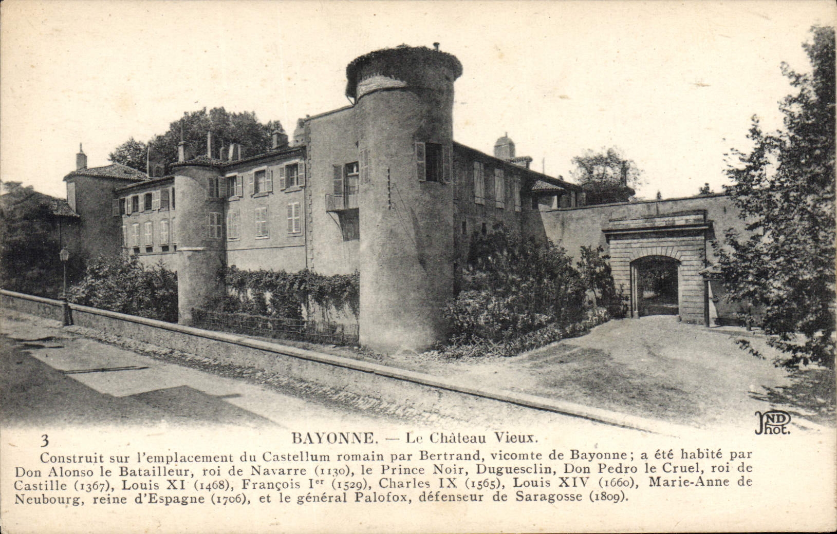 CPA Bayonne Le Chateau Vieux 