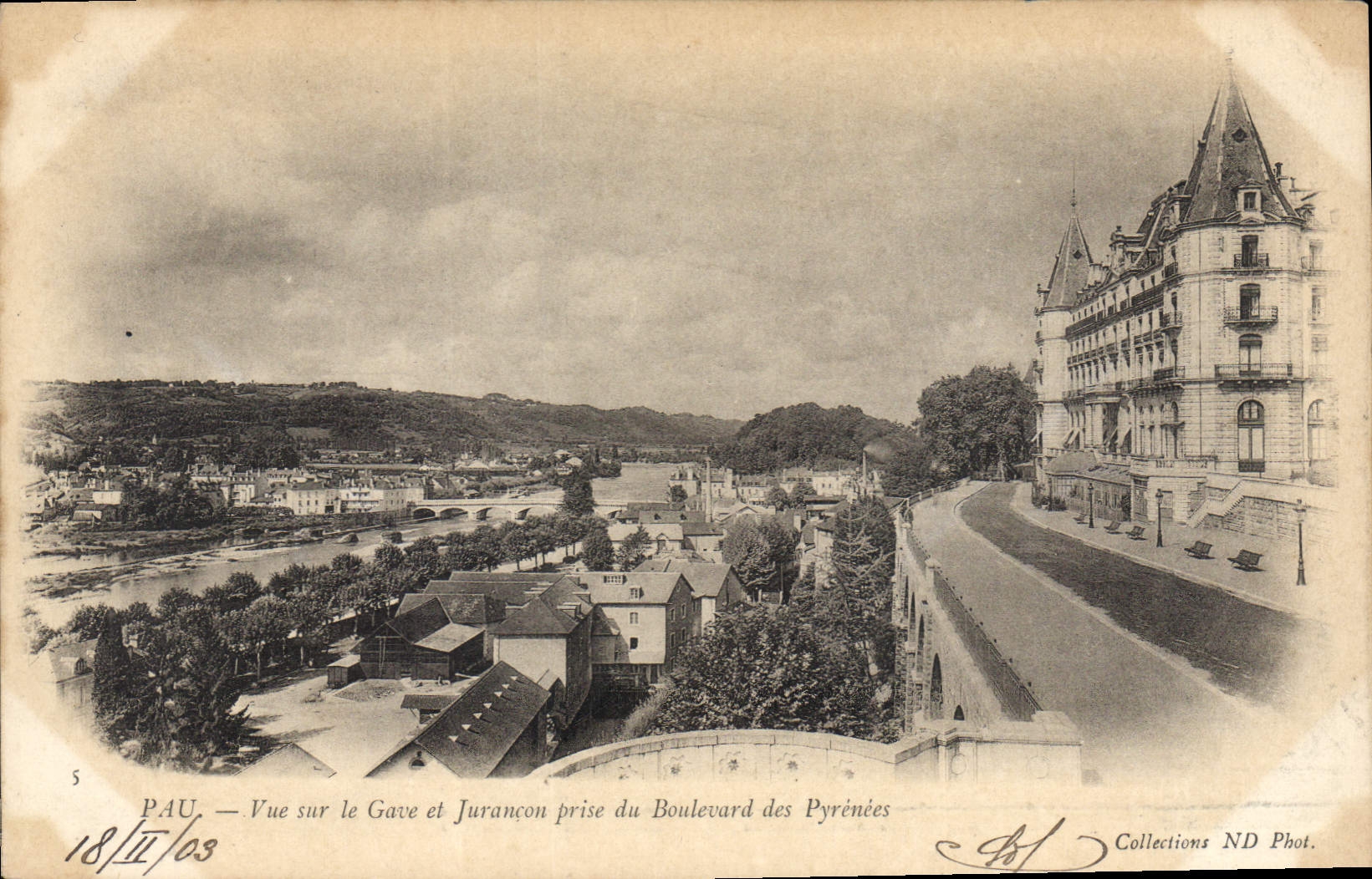 CPA Pau Vue sur le Gave et Jurancon prise du Boulevard des Pyrenees 