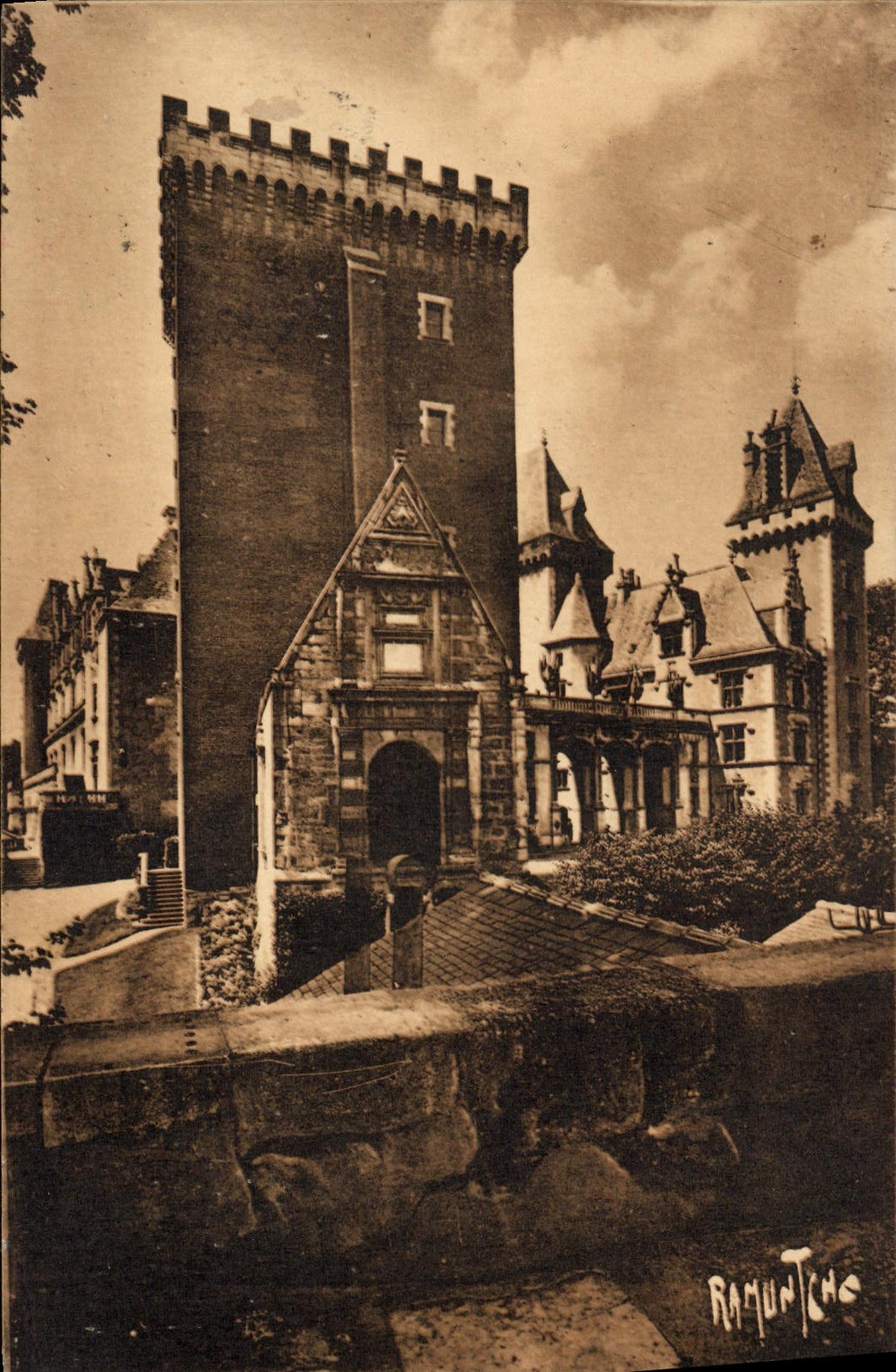 CPA Chateau de Pau 
